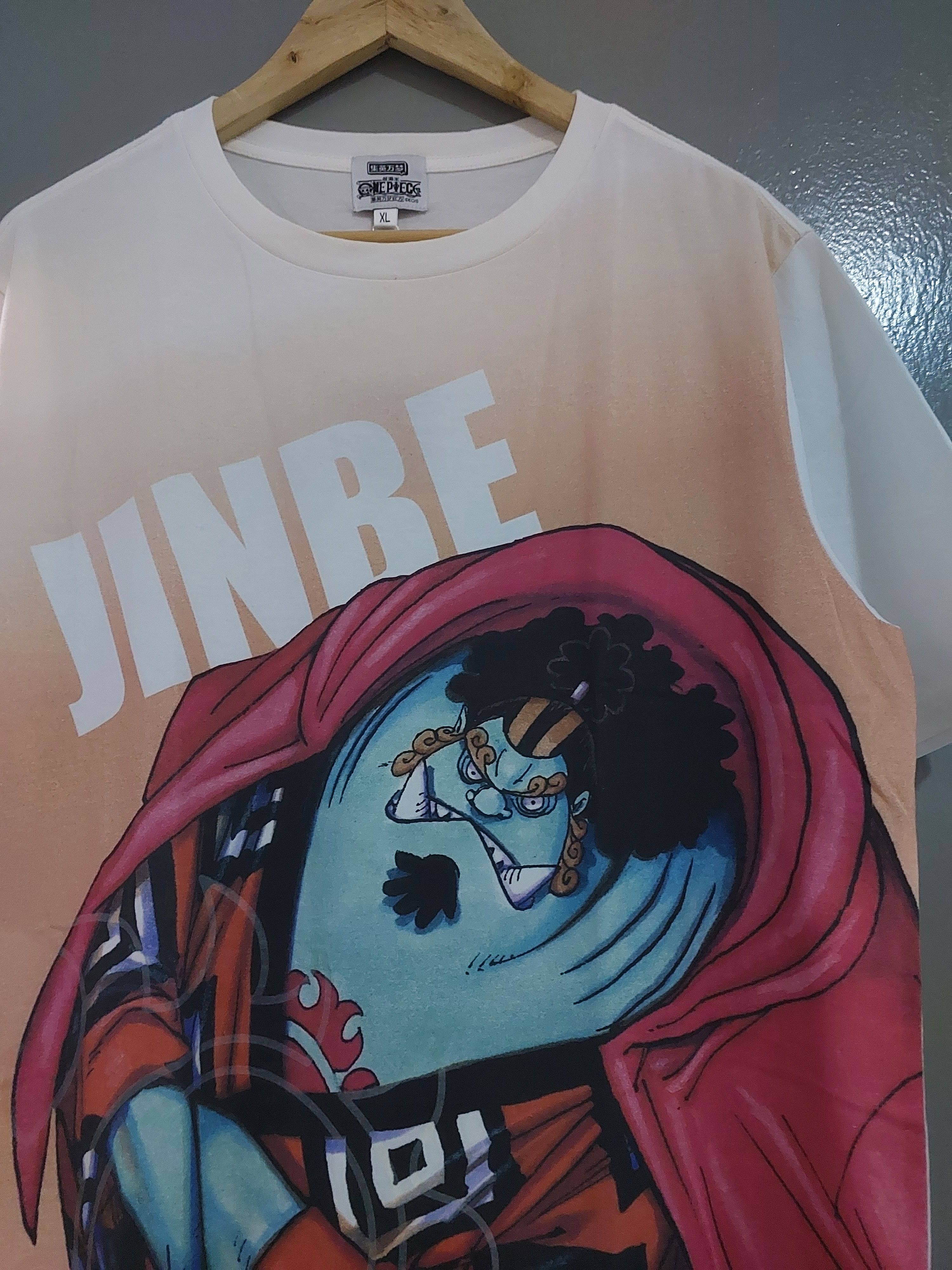Anime ONE PIECE ANIME JINBE BIG PRINT MUGIWARA T-SHIRT Size US XL / EU 56 / 4 - 5 Thumbnail