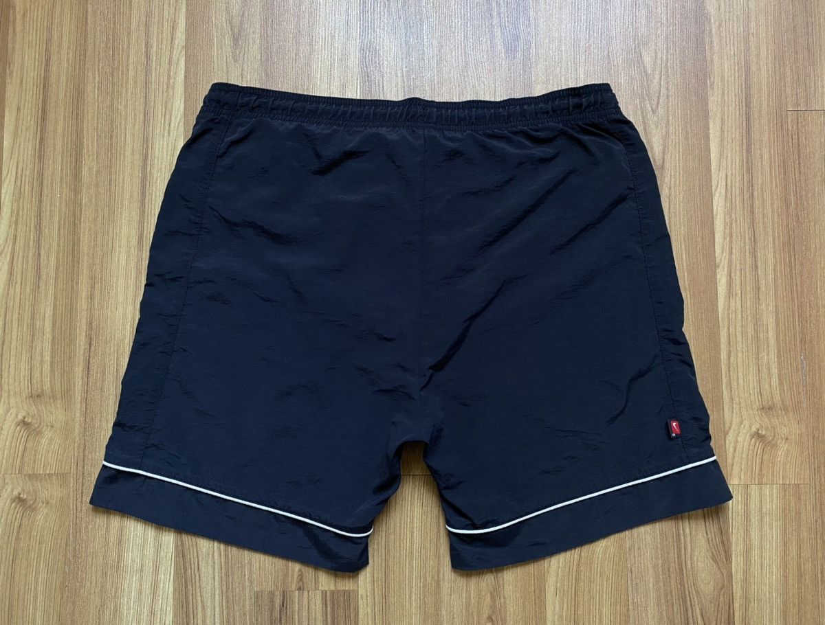 Nike Vintage Nike Challenge Court Swoosh Shorts Carhartt Adidas Size US 32 / EU 48 - 4 Thumbnail