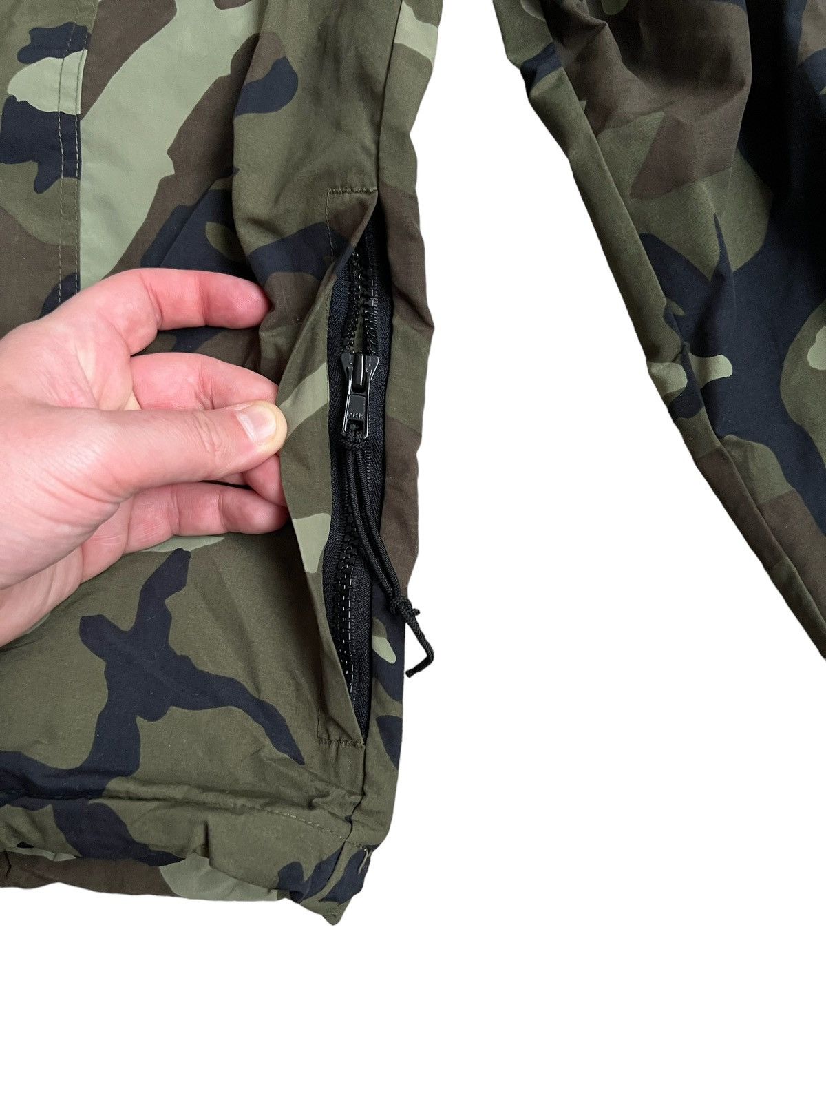 Carhartt 🔥Vintage Carhartt Nylon Lghtweight Camouflage Anorak/Jacket Size US M / EU 48-50 / 2 - 7 Thumbnail