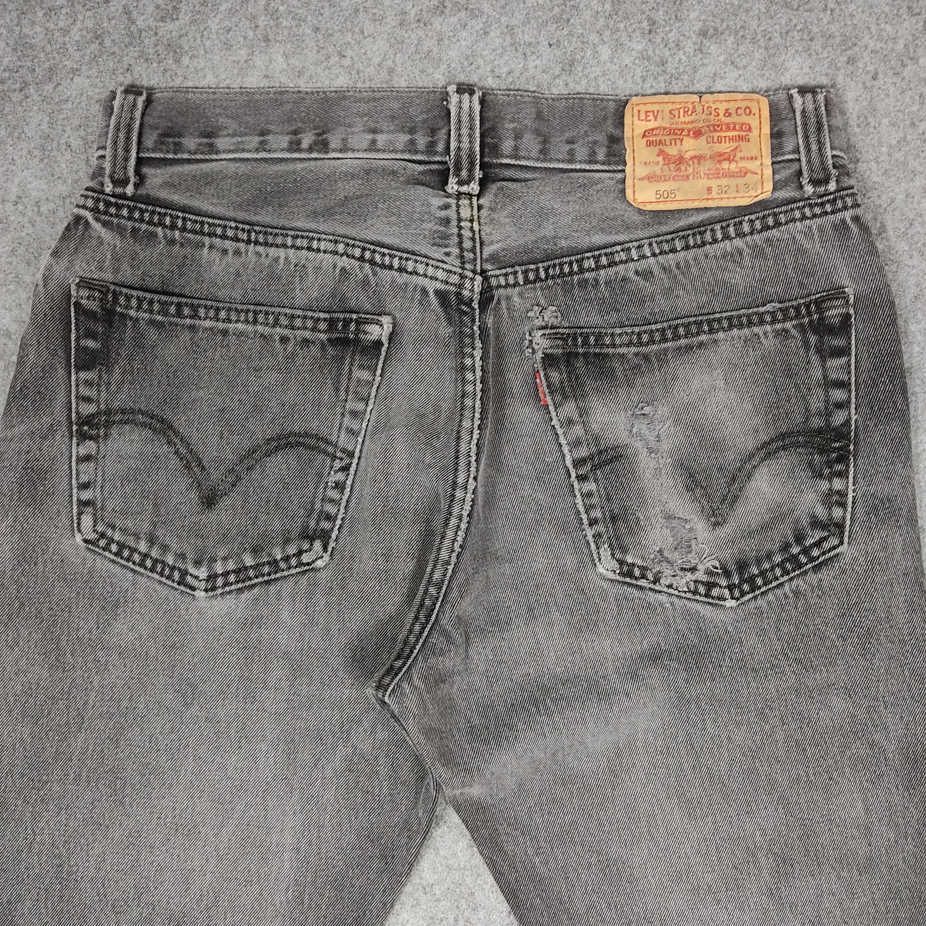Levi's × Vintage Vintage Levis 505 Faded Black Jeans Regular Fit Size US 32 / EU 48 - 5 Thumbnail