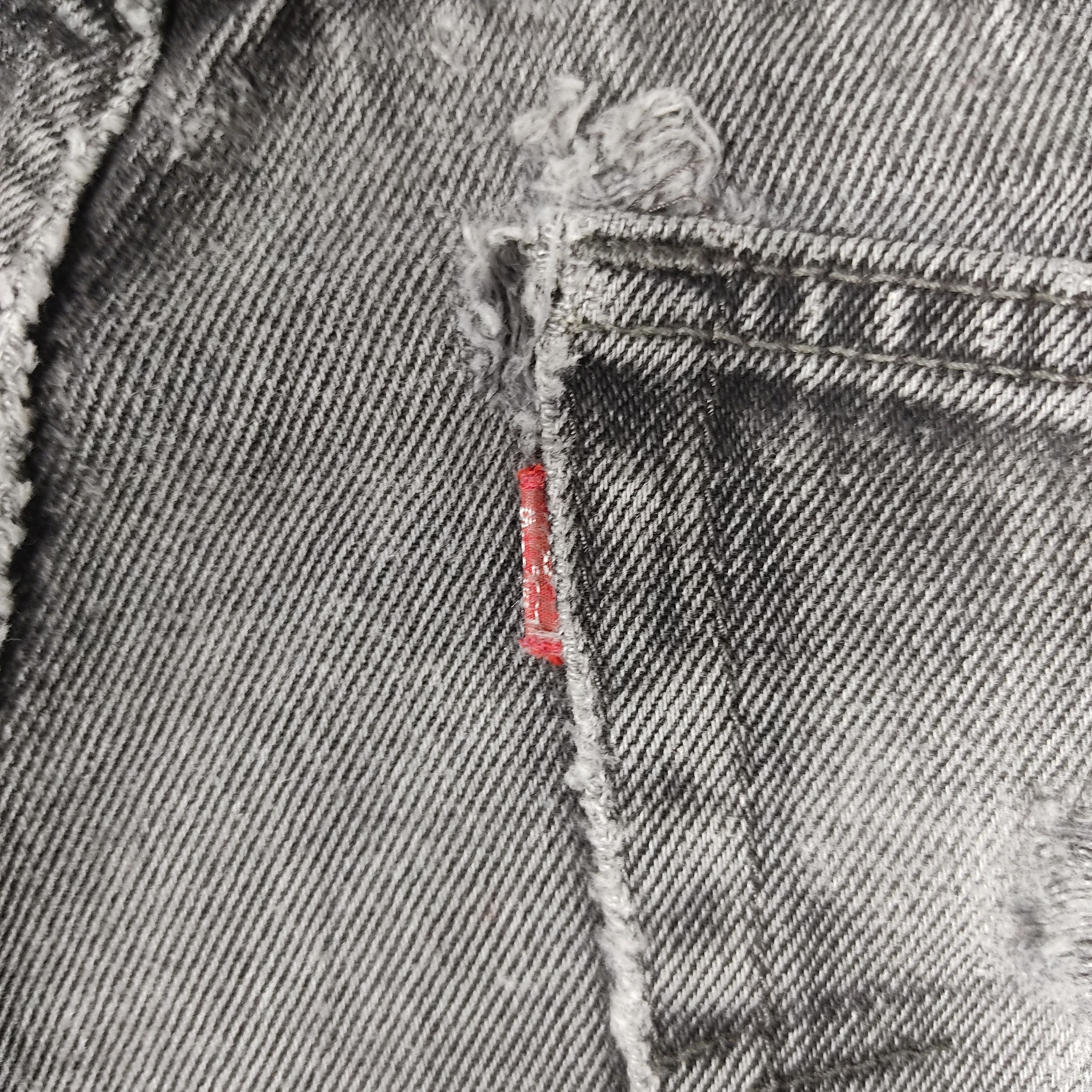 Levi's × Vintage Vintage Levis 505 Faded Black Jeans Regular Fit Size US 32 / EU 48 - 9 Thumbnail