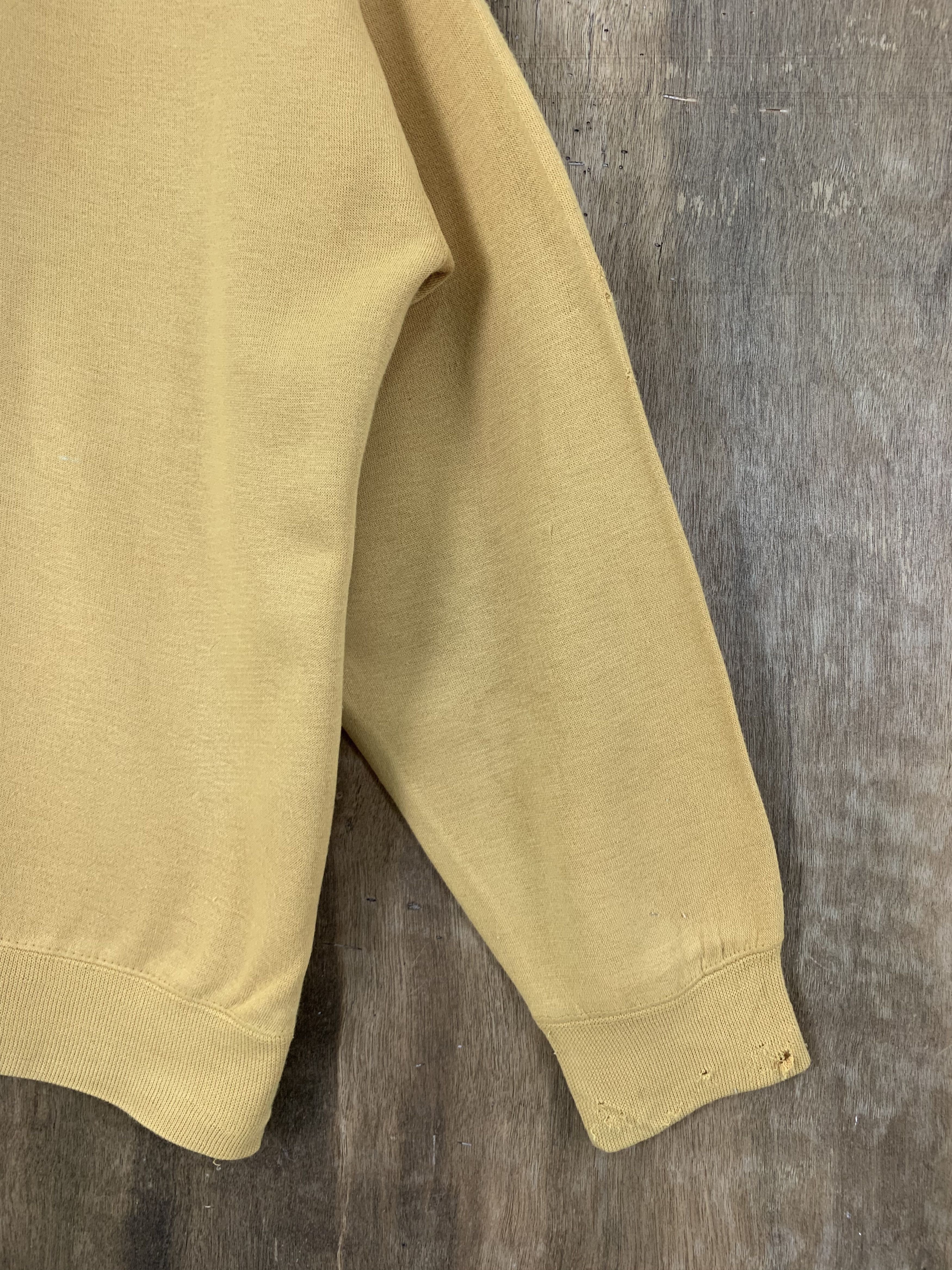 Japanese Brand Ray Floyd Sweatshirts Distressed Yellow Vintage Size US M / EU 48-50 / 2 - 17 Thumbnail
