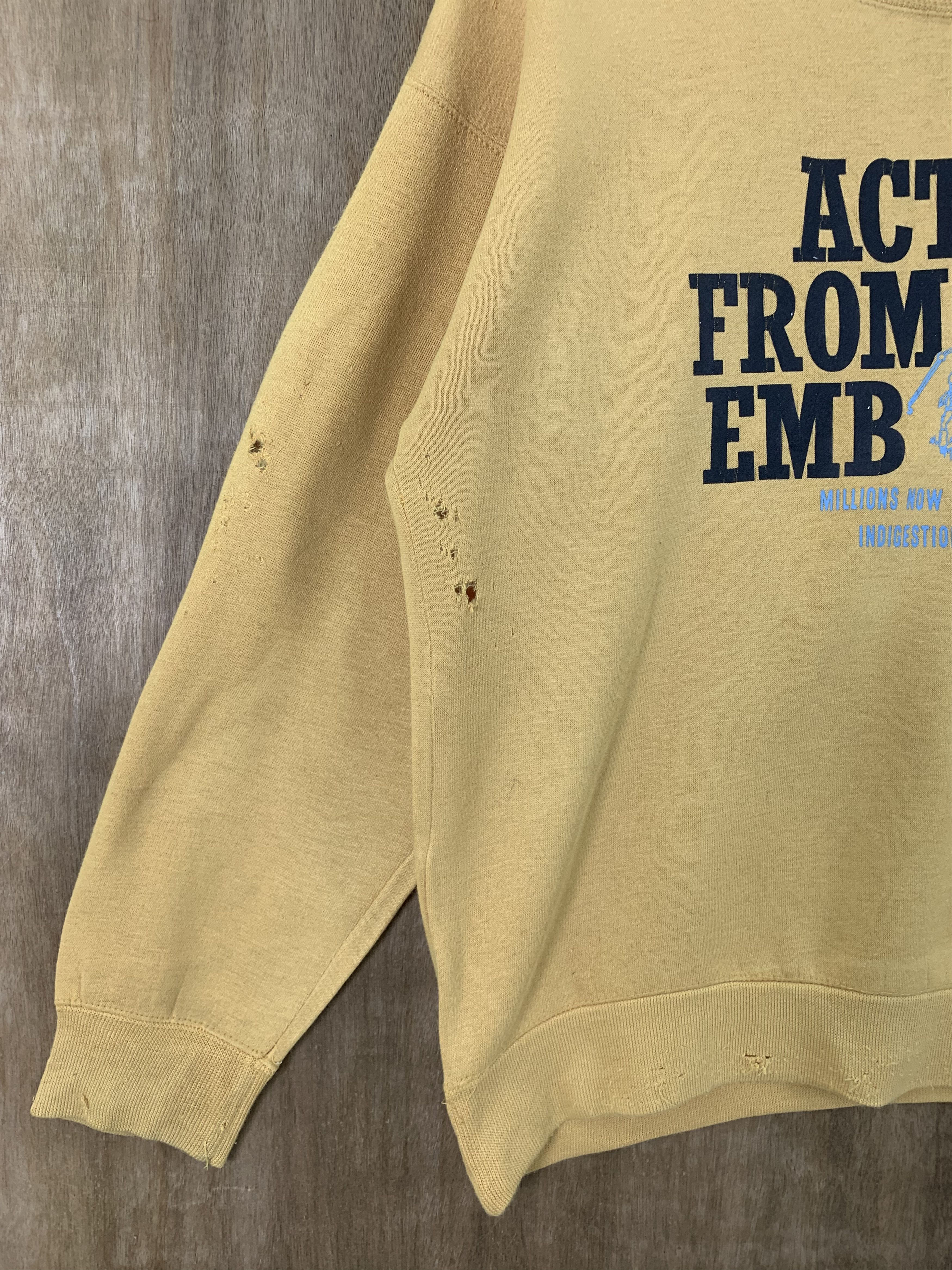 Japanese Brand Ray Floyd Sweatshirts Distressed Yellow Vintage Size US M / EU 48-50 / 2 - 5 Thumbnail