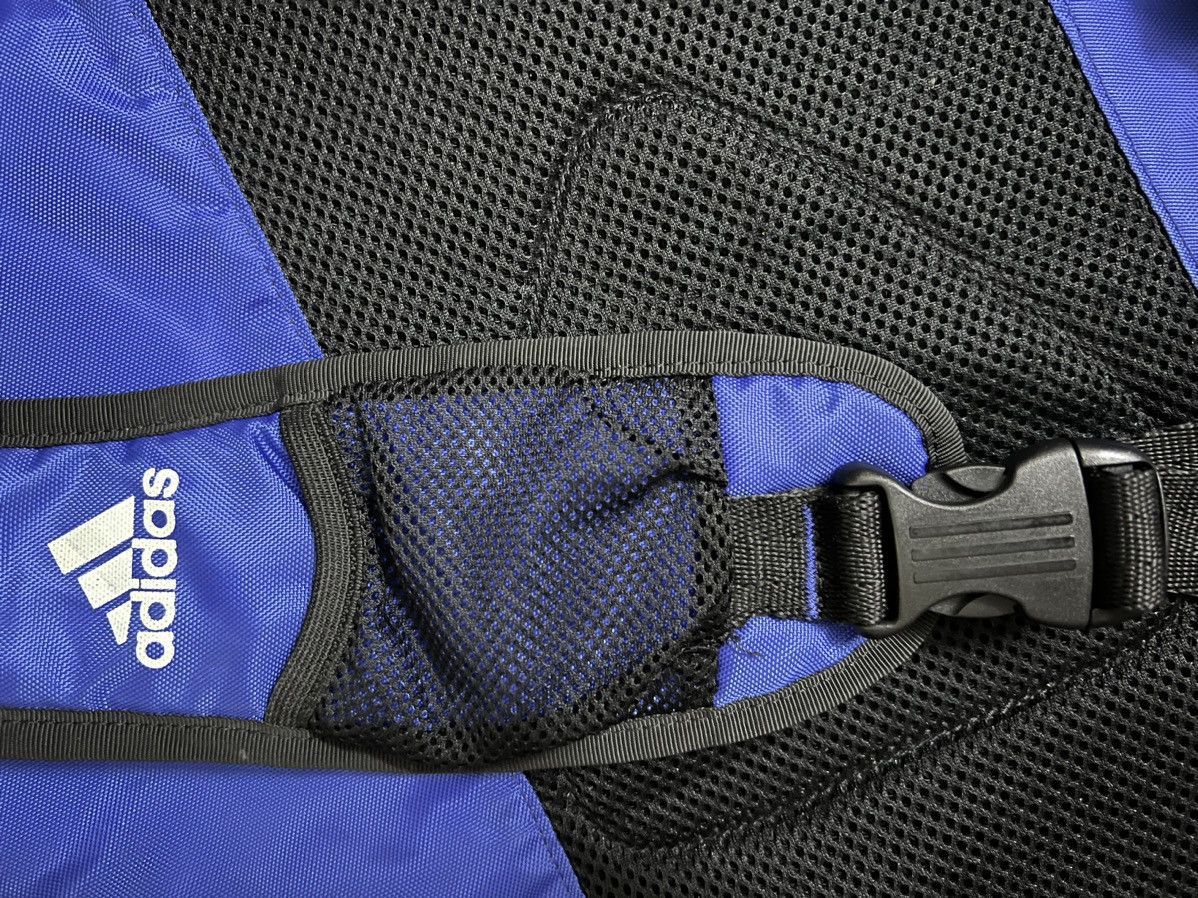 Adidas × Vintage VINTAGE ADIDAS CROSSBODY BODYBAG Size ONE SIZE - 9 Thumbnail