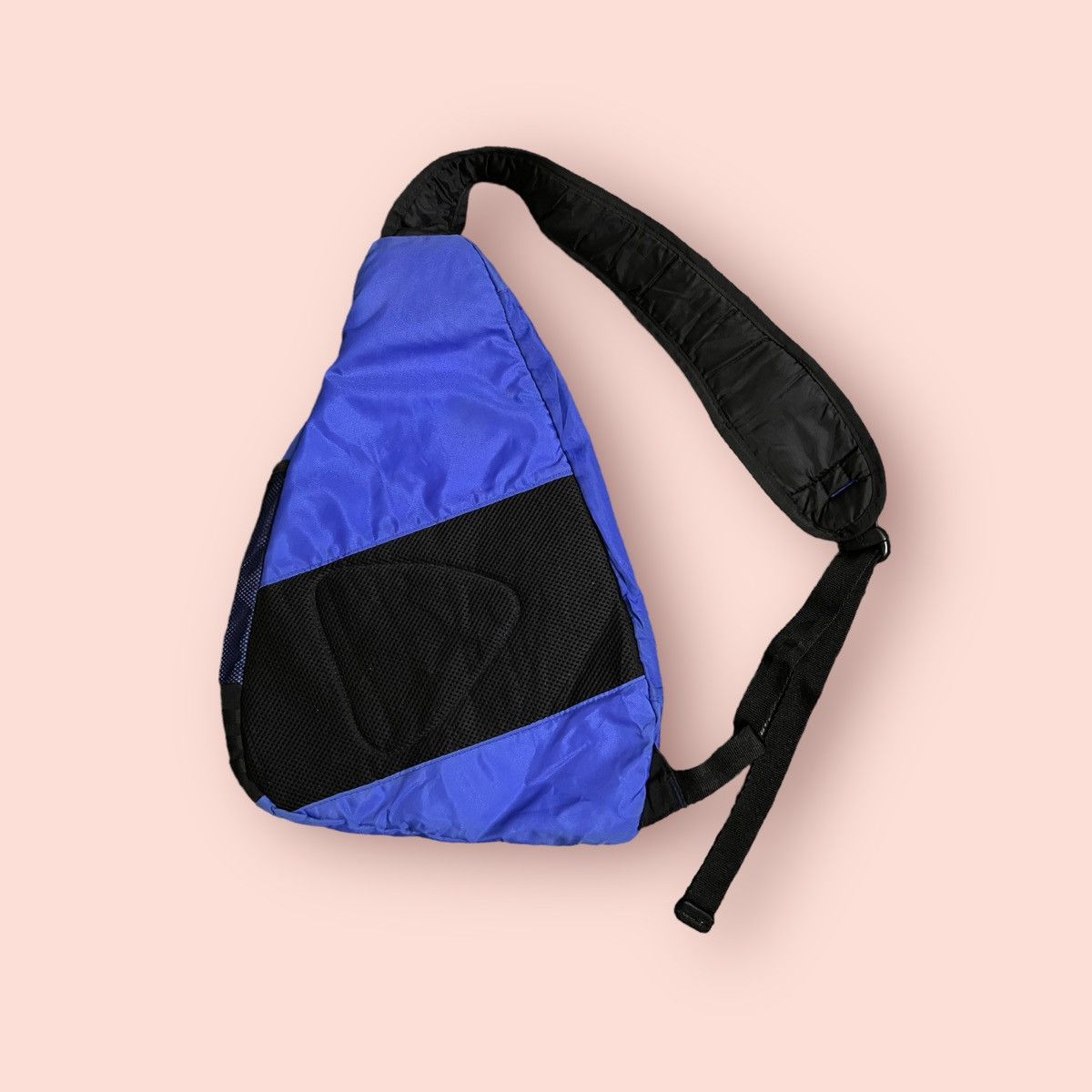 Adidas × Vintage VINTAGE ADIDAS CROSSBODY BODYBAG Size ONE SIZE - 4 Thumbnail
