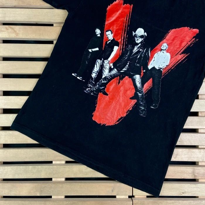 Band Tees Mens Vintage T Shirt Vertigo 2005 Tour Size M Size US M / EU 48-50 / 2 - 3 Thumbnail