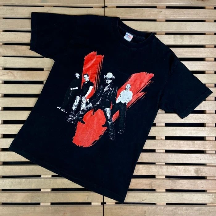 Band Tees Mens Vintage T Shirt Vertigo 2005 Tour Size M Size US M / EU 48-50 / 2 - 1 Thumbnail