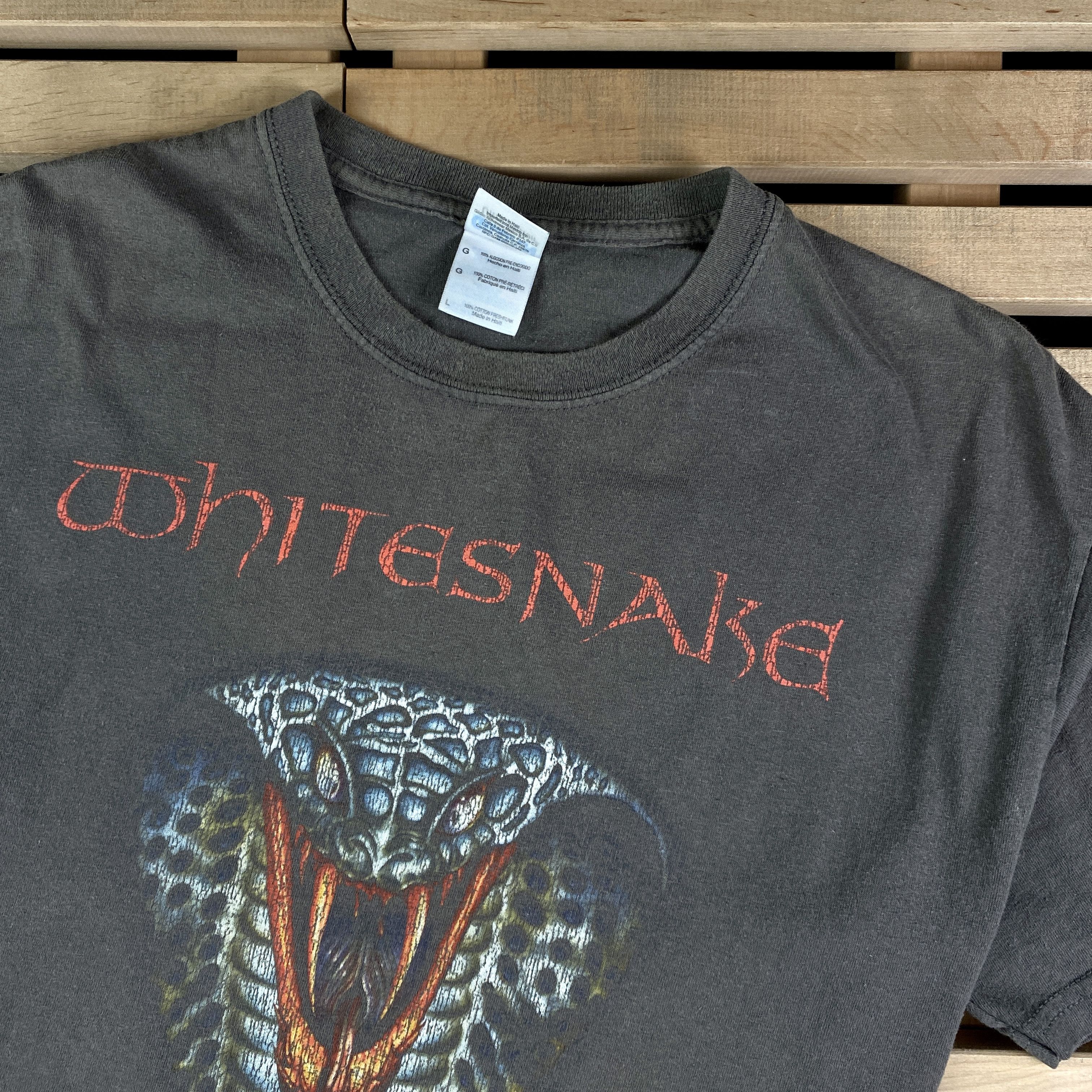 Band Tees × Vintage Mens Vintage T Shirt Whitesnake 2011 Size L Size US L / EU 52-54 / 3 - 2 Thumbnail