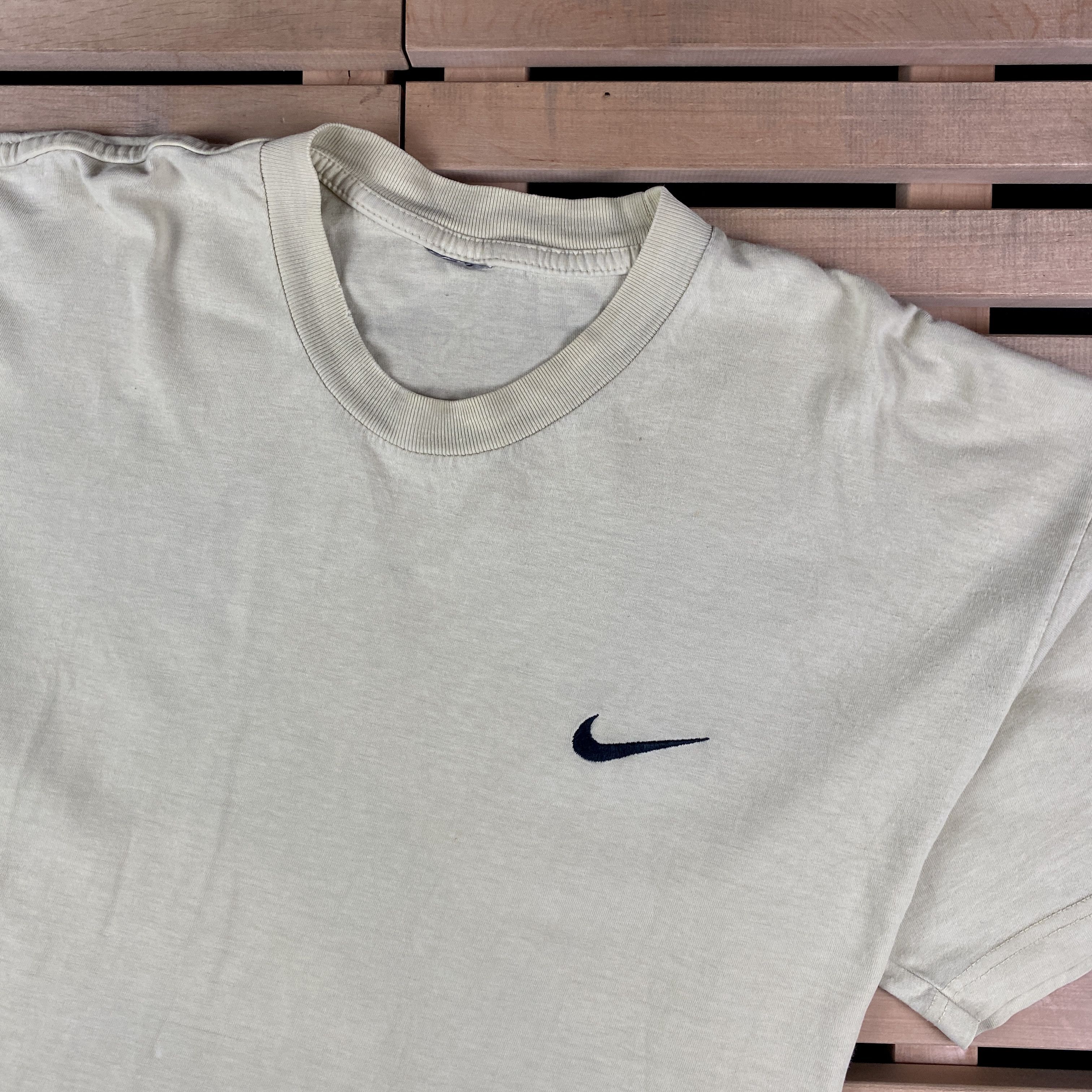 Nike × Vintage Men’s T-Shirt Nike Vintage Size XL Size US XL / EU 56 / 4 - 2 Thumbnail