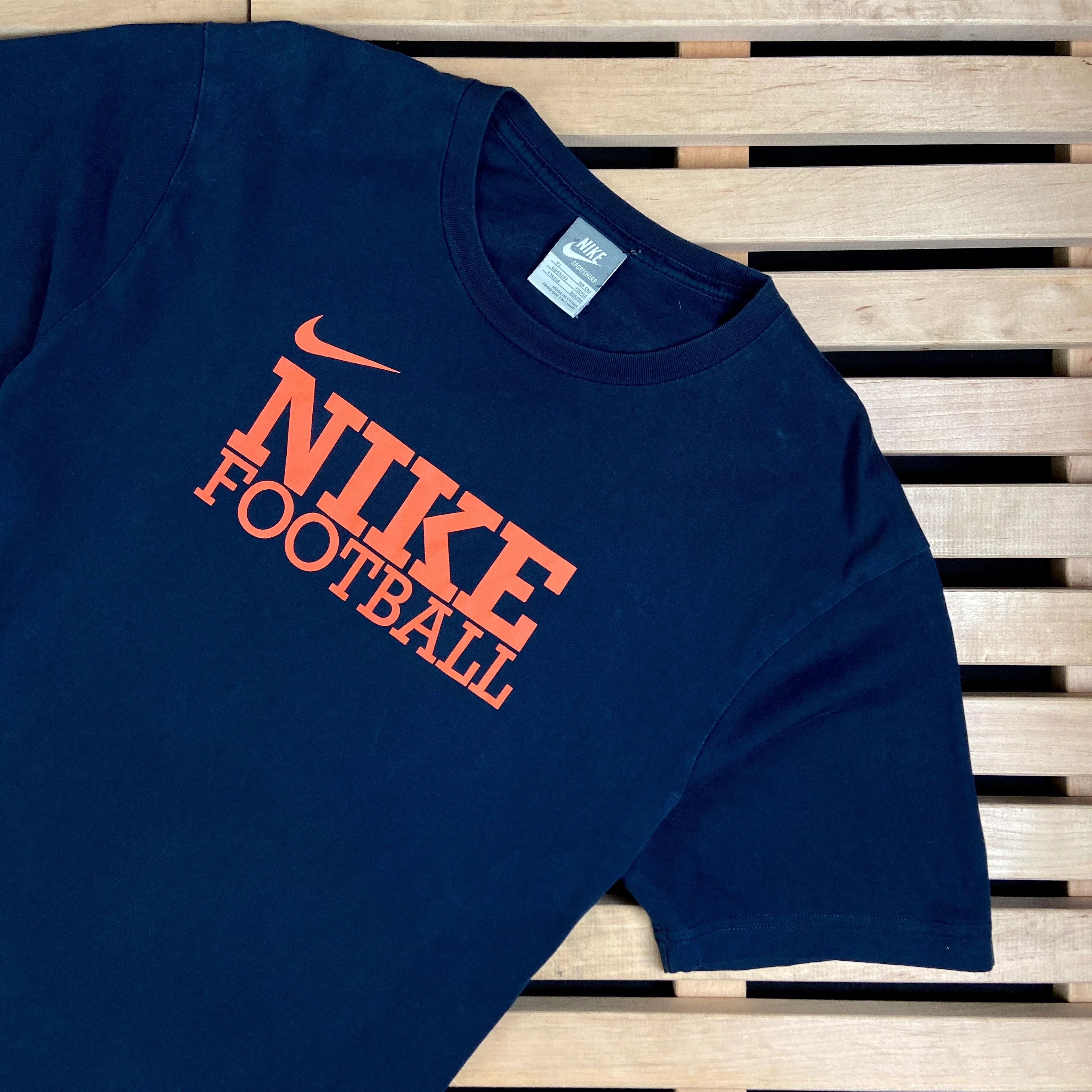 Nike × Vintage Mens Vintage T Shirt Nike Sportswear Football Size XL Size US XL / EU 56 / 4 - 2 Thumbnail