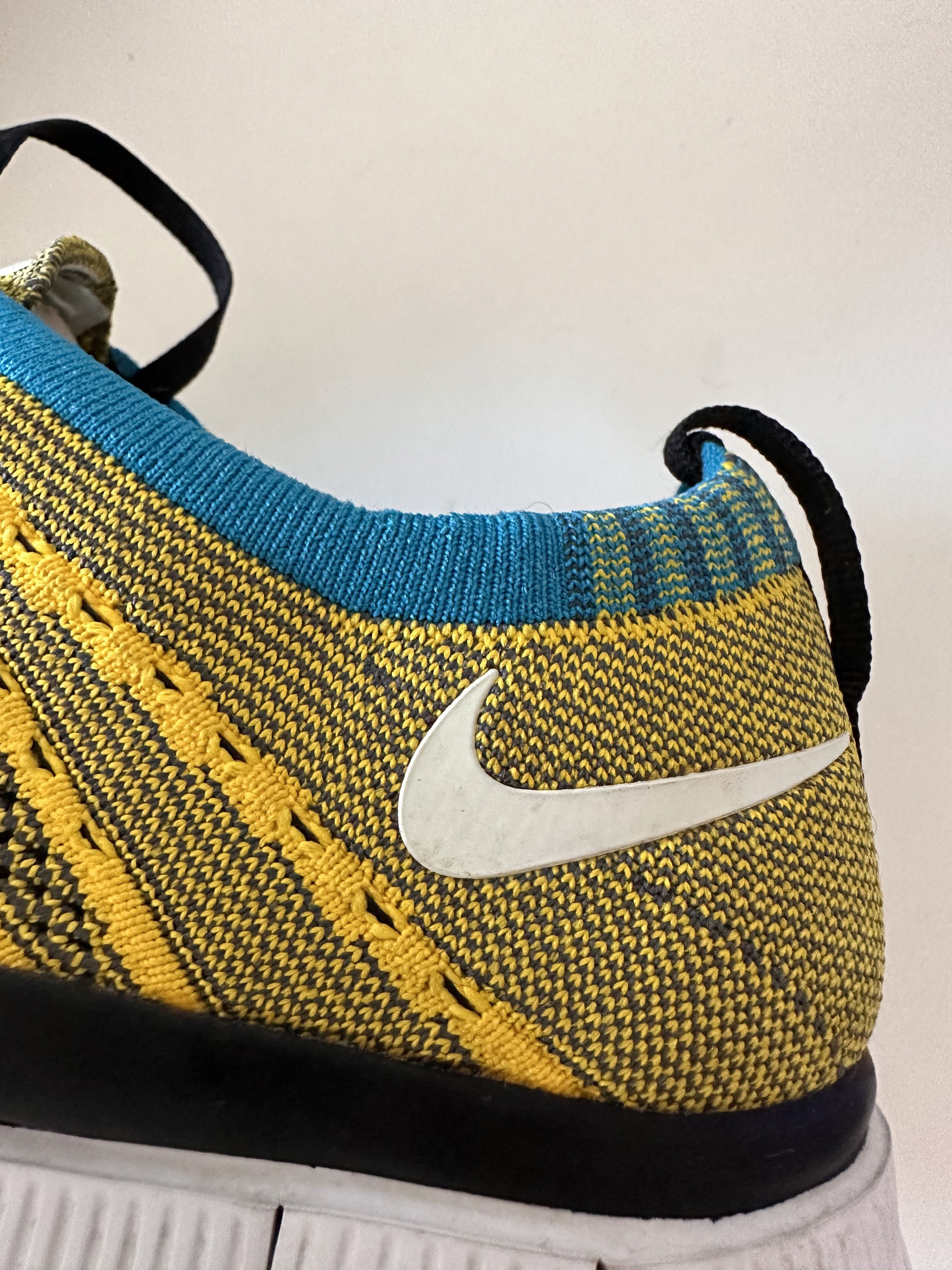 Nike Nike Free Flyknit HTM Size US 7 / EU 40 - 8 Thumbnail