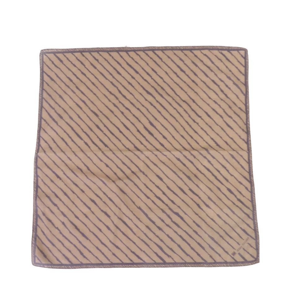 Issey Miyake Issey Miyake Handkerchief / Neckerchief / Pocketsquare Size ONE SIZE - 2 Thumbnail
