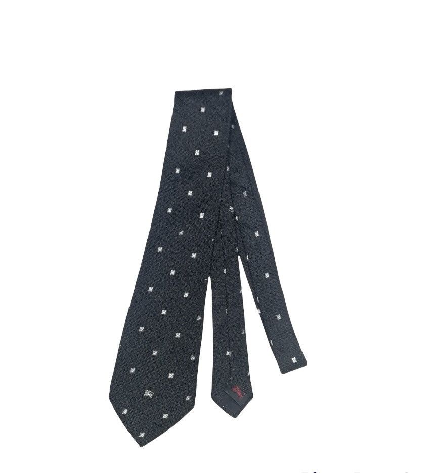 Burberry Burberry Necktie Size ONE SIZE - 1 Thumbnail