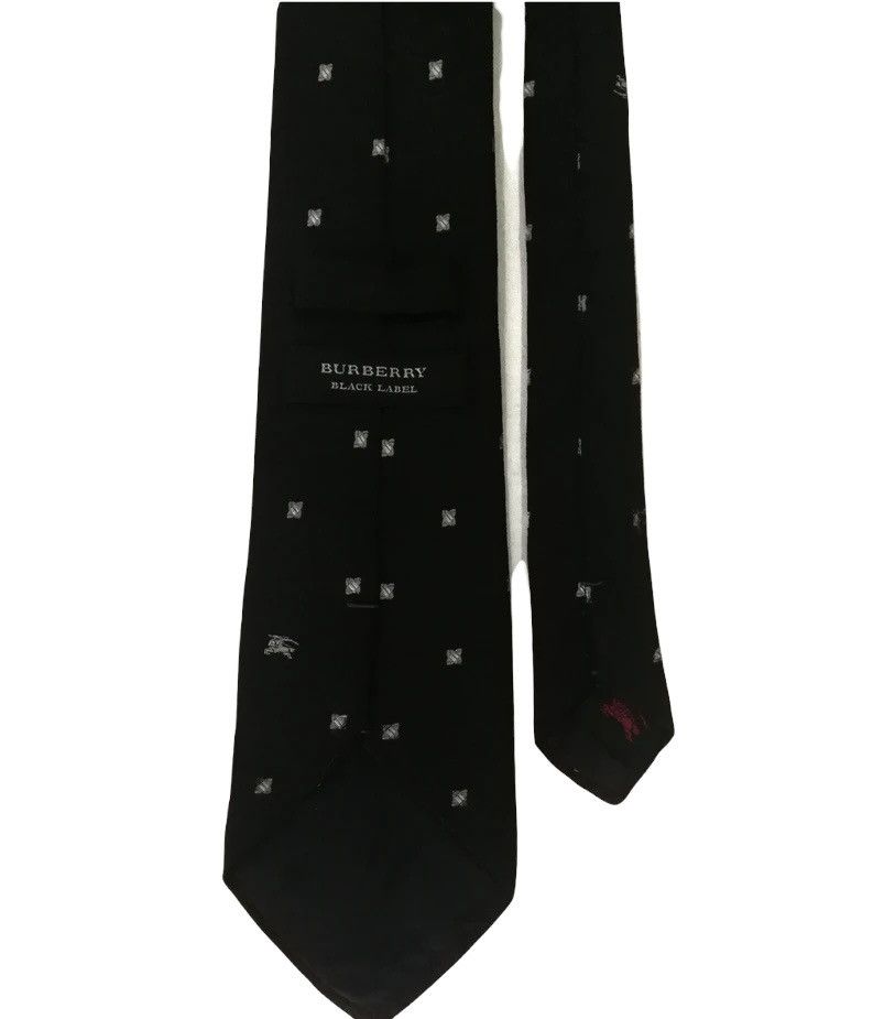 Burberry Burberry Necktie Size ONE SIZE - 3 Thumbnail