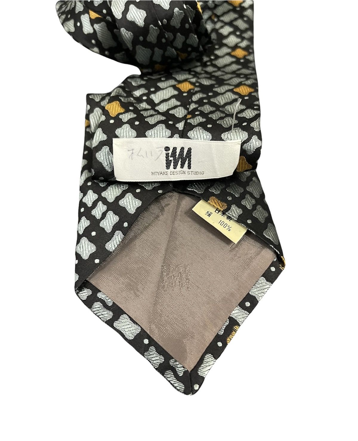 Designer × Issey Miyake Issey Miyake necktie miyake design studio Size ONE SIZE - 5 Thumbnail