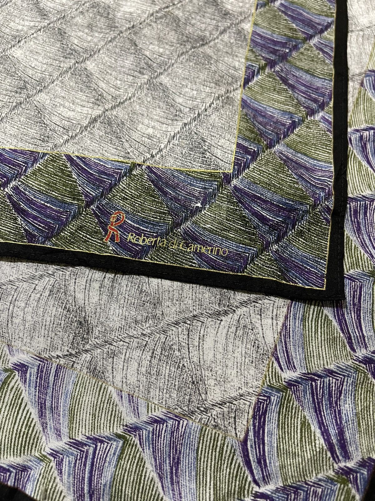 Roberta di Camerino Roberta Di Camerino Handkerchief Size ONE SIZE - 4 Thumbnail