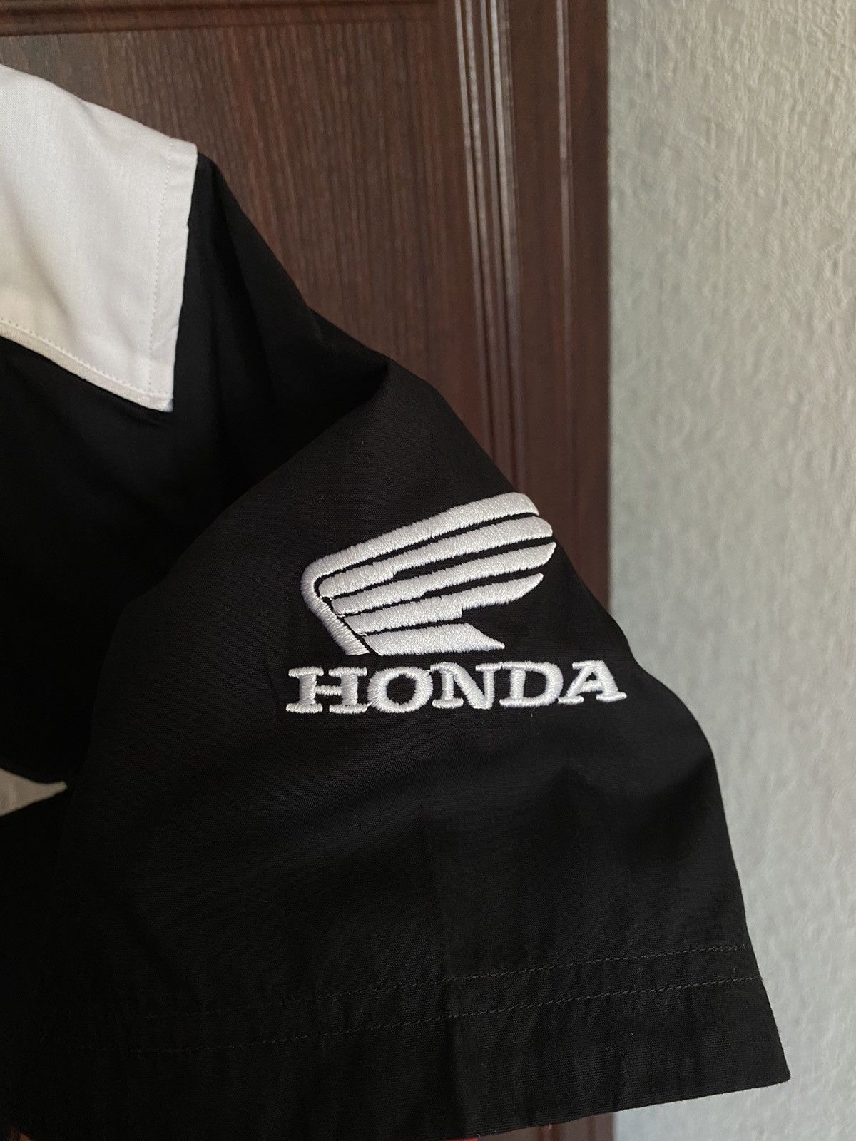 Honda Vintage Honda Team Button Up Shirt like Subaru Yamaha BMW Size US M / EU 48-50 / 2 - 2 Thumbnail