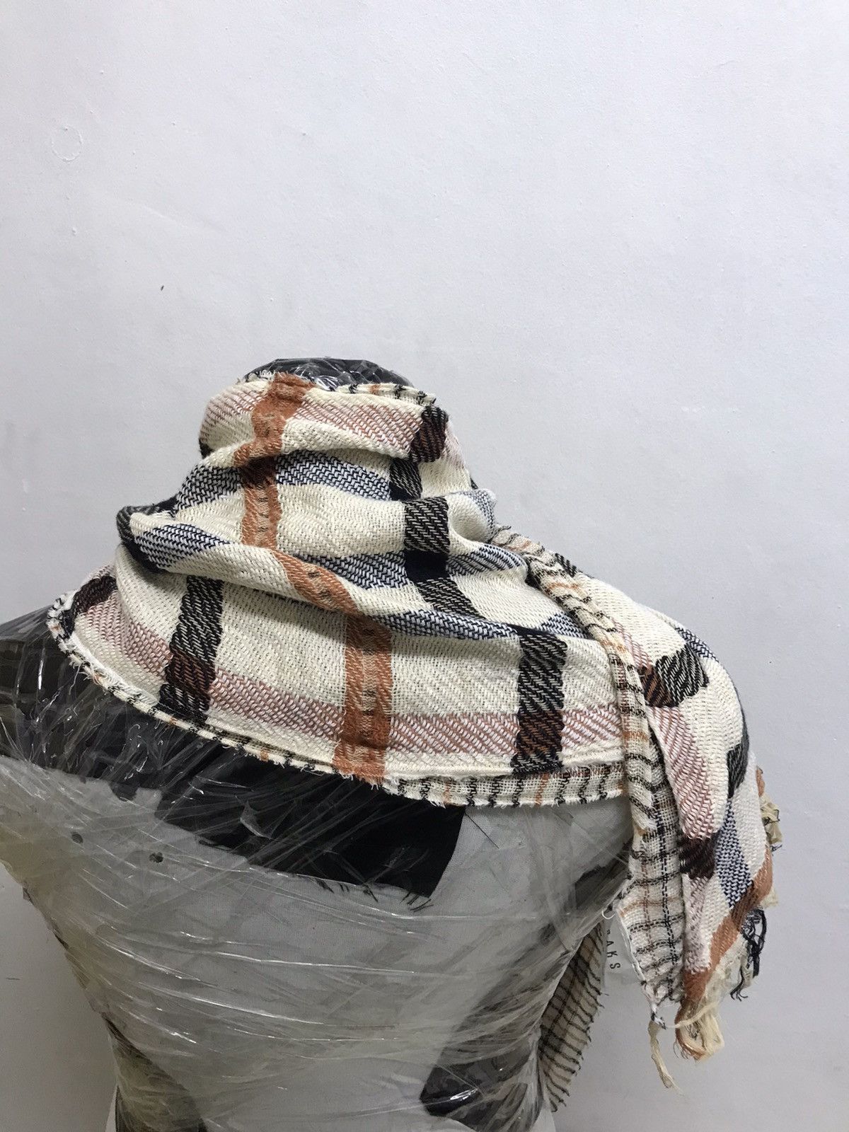 Other Vtg Daks London Nova Check 2 in 1 Knit Scarf Like Burberry Size ONE SIZE - 12 Thumbnail