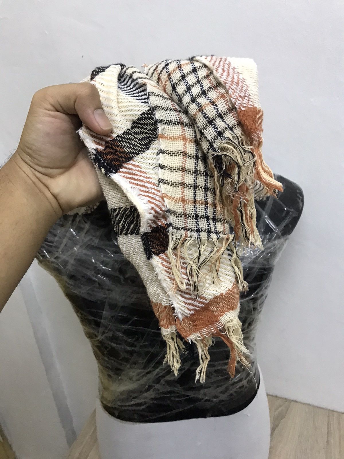 Other Vtg Daks London Nova Check 2 in 1 Knit Scarf Like Burberry Size ONE SIZE - 14 Thumbnail