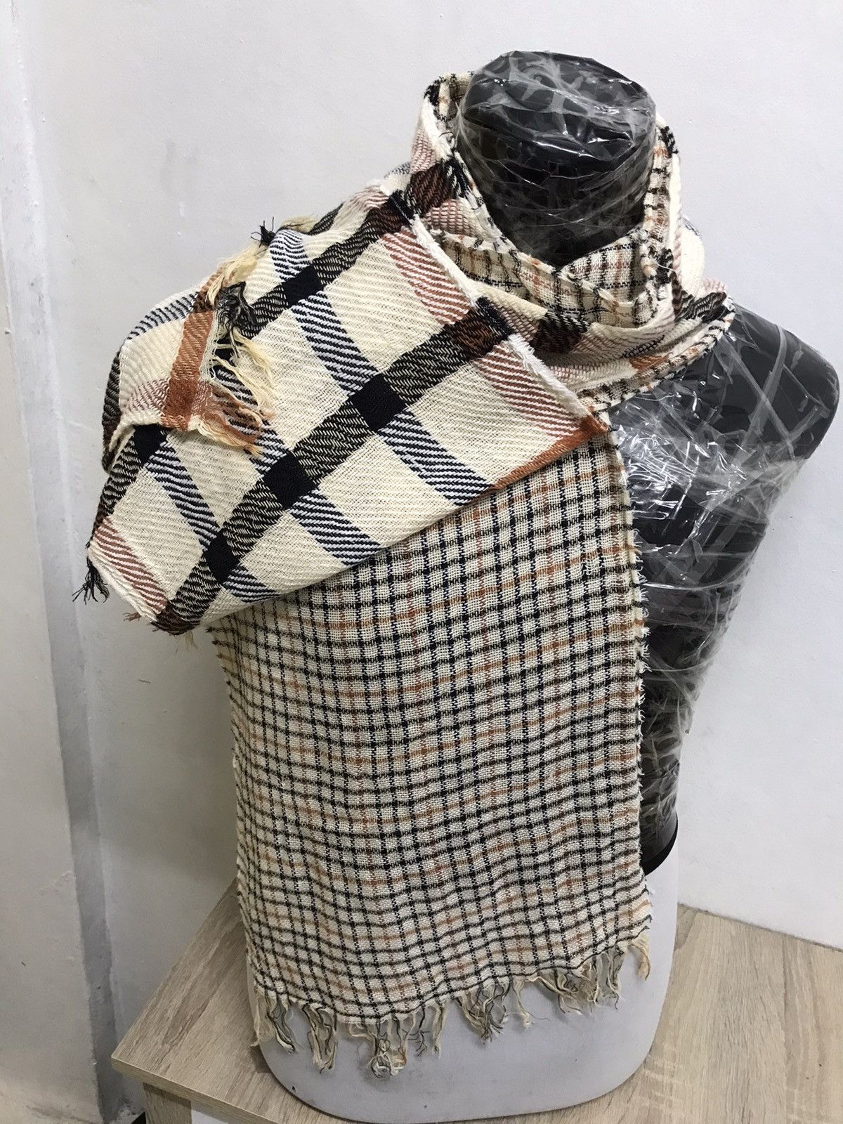 Other Vtg Daks London Nova Check 2 in 1 Knit Scarf Like Burberry Size ONE SIZE - 4 Thumbnail
