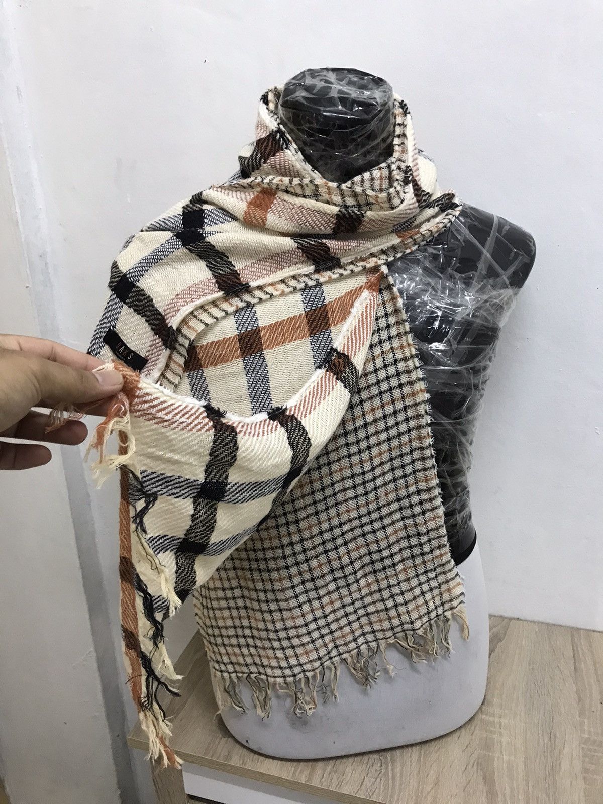 Other Vtg Daks London Nova Check 2 in 1 Knit Scarf Like Burberry Size ONE SIZE - 3 Thumbnail