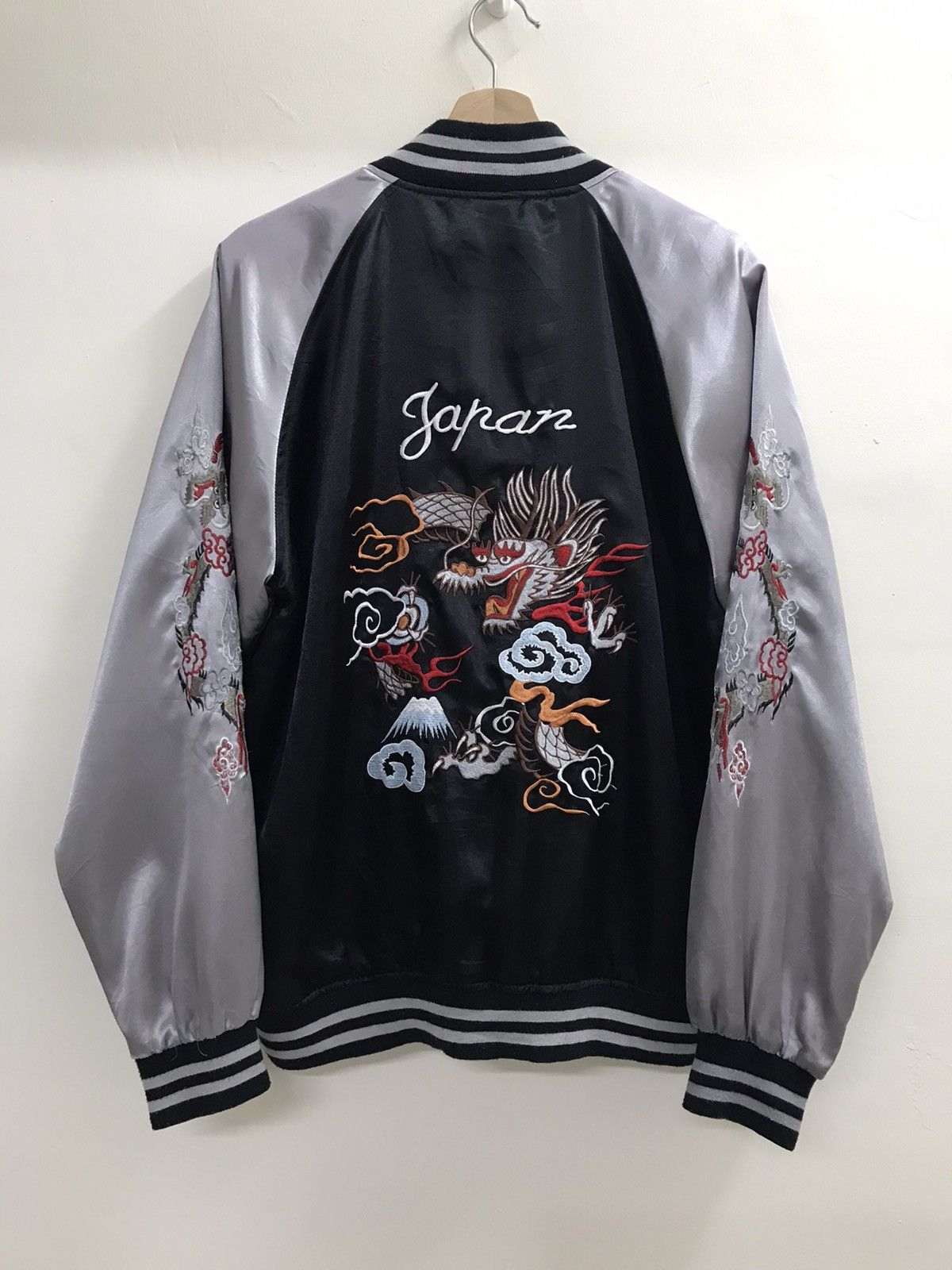 Japanese Brand × Vintage Vintage Dragon Japanese Sukajan Jacket Embroidery Size US XL / EU 56 / 4 - 1 Thumbnail