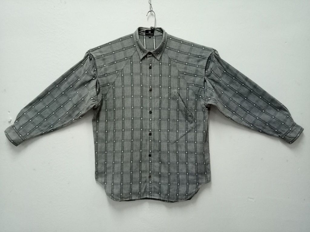 Issey Miyake 🔥🔥🔥Issey Miyake🇯🇵Button Up LS Shirt Rare Design Size US M / EU 48-50 / 2 - 1 Thumbnail