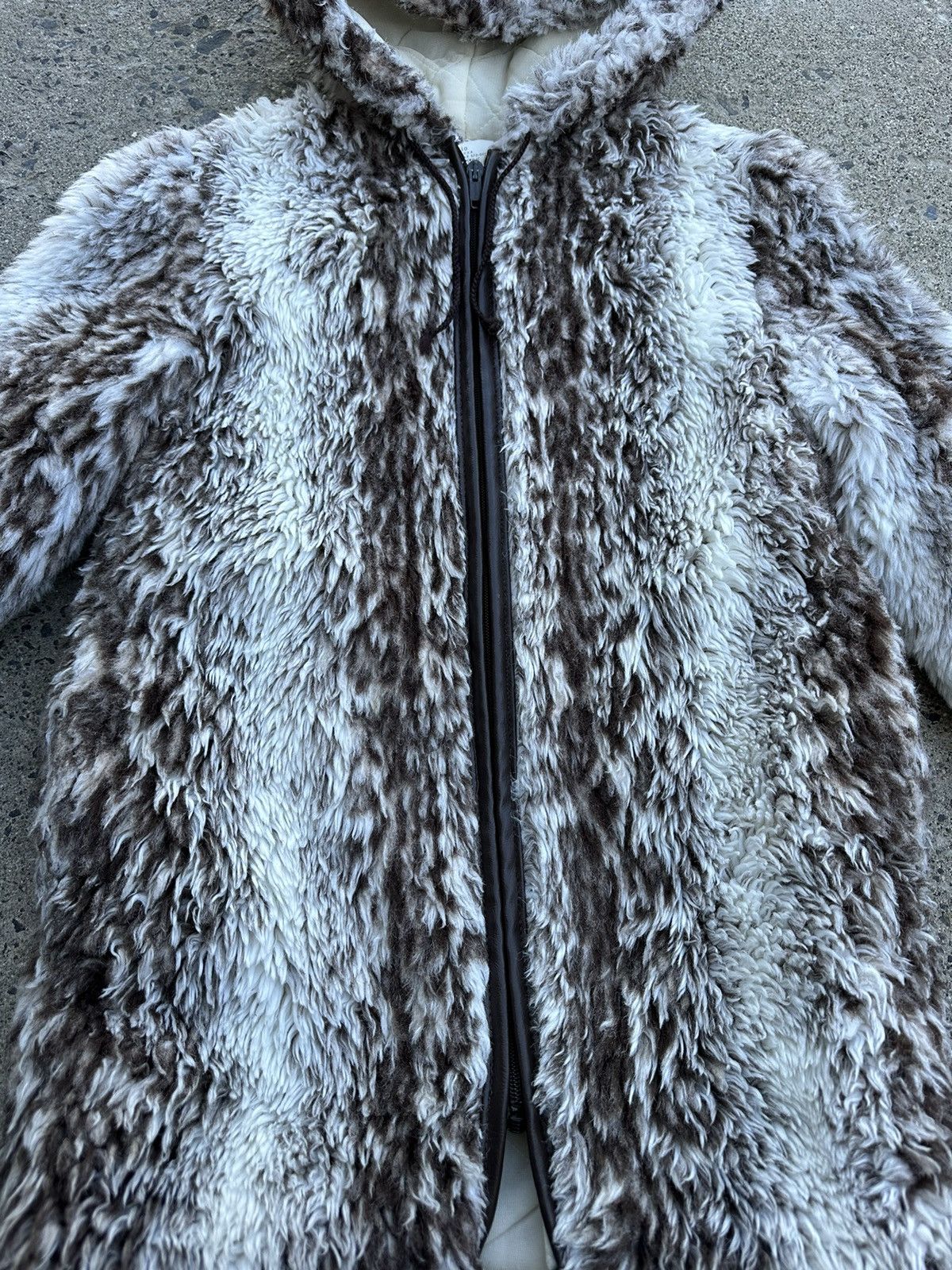 Vintage Vintage Faux Fur Hooded Zip Up Jacket Size L / US 10 / IT 46 - 3 Thumbnail