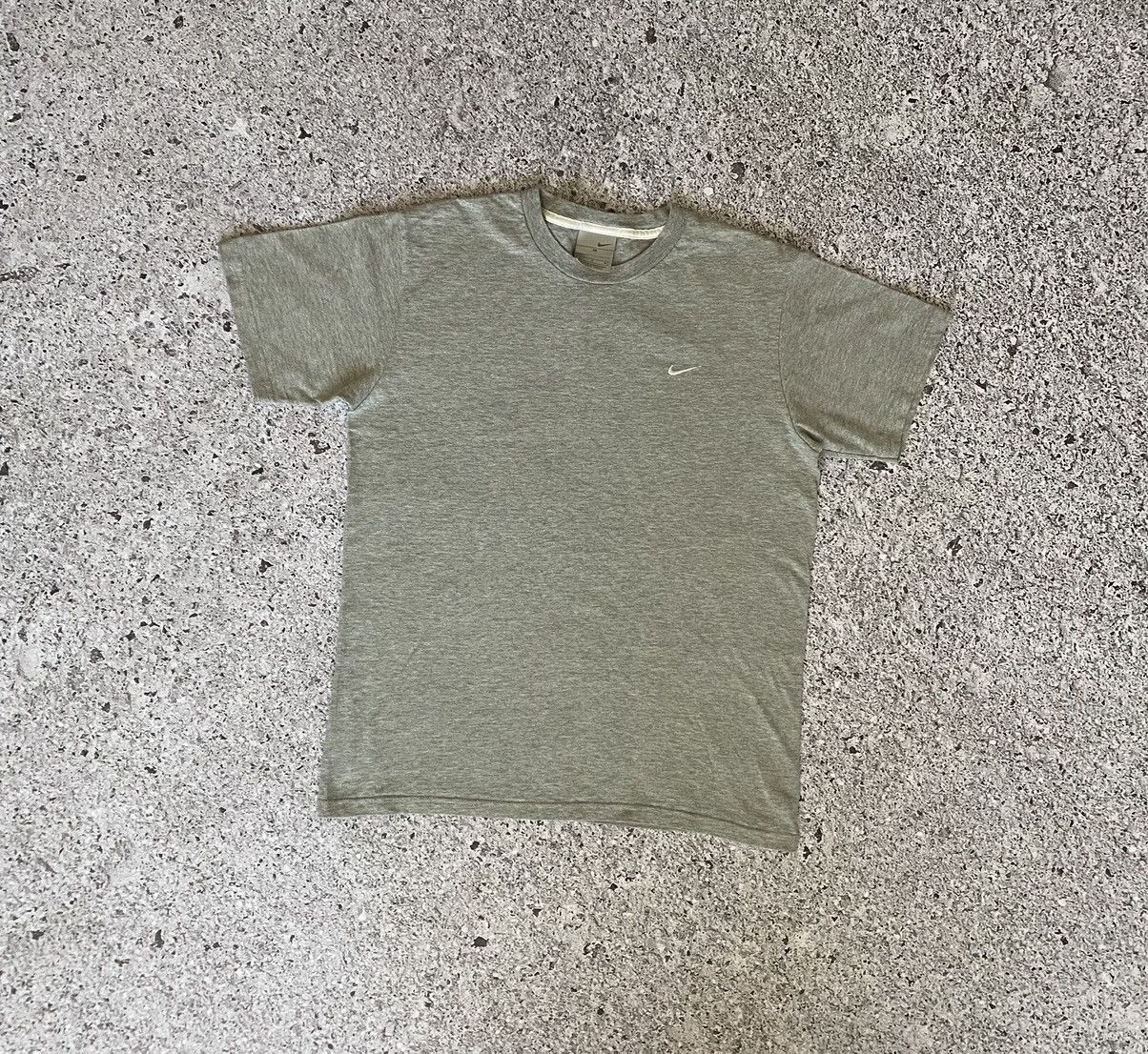 Nike × Vintage Vintage 00s Nike Swoosh T-shirt Size US M / EU 48-50 / 2 - 1 Thumbnail
