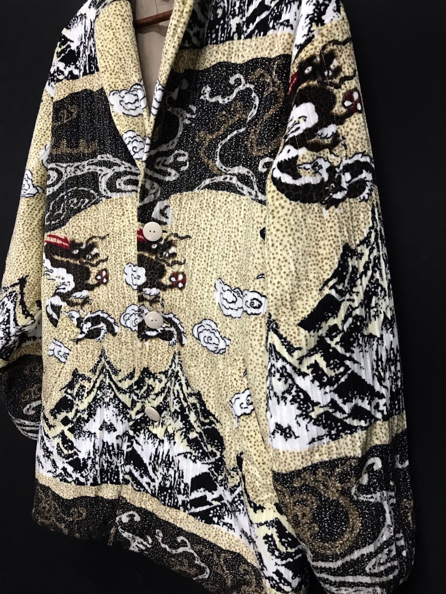 Japanese Brand × Vintage Japanese Traditional Dragon Overprint Quilted Warm Jacket Size US L / EU 52-54 / 3 - 4 Thumbnail