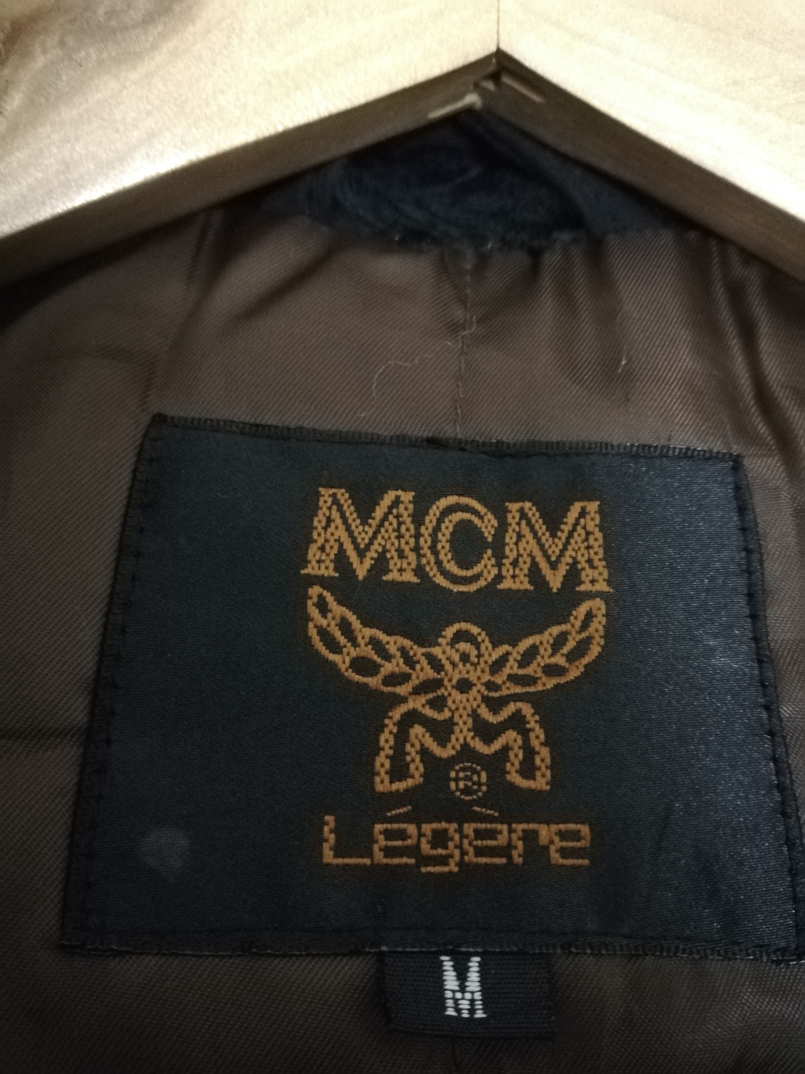 MCM MCM Legere black fur trench coat jacket Size US M / EU 48-50 / 2 - 7 Thumbnail