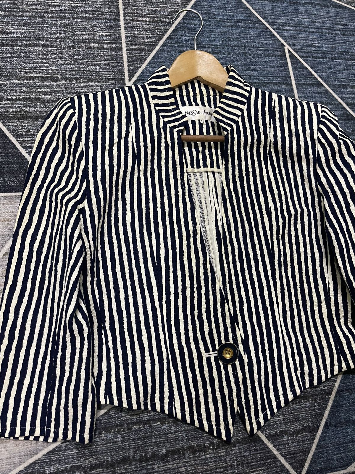 Yves Saint Laurent YVES SAINT LAURENT STRIPE DESIGN LADIES JACKET Size XS / US 0-2 / IT 36-38 - 5 Thumbnail
