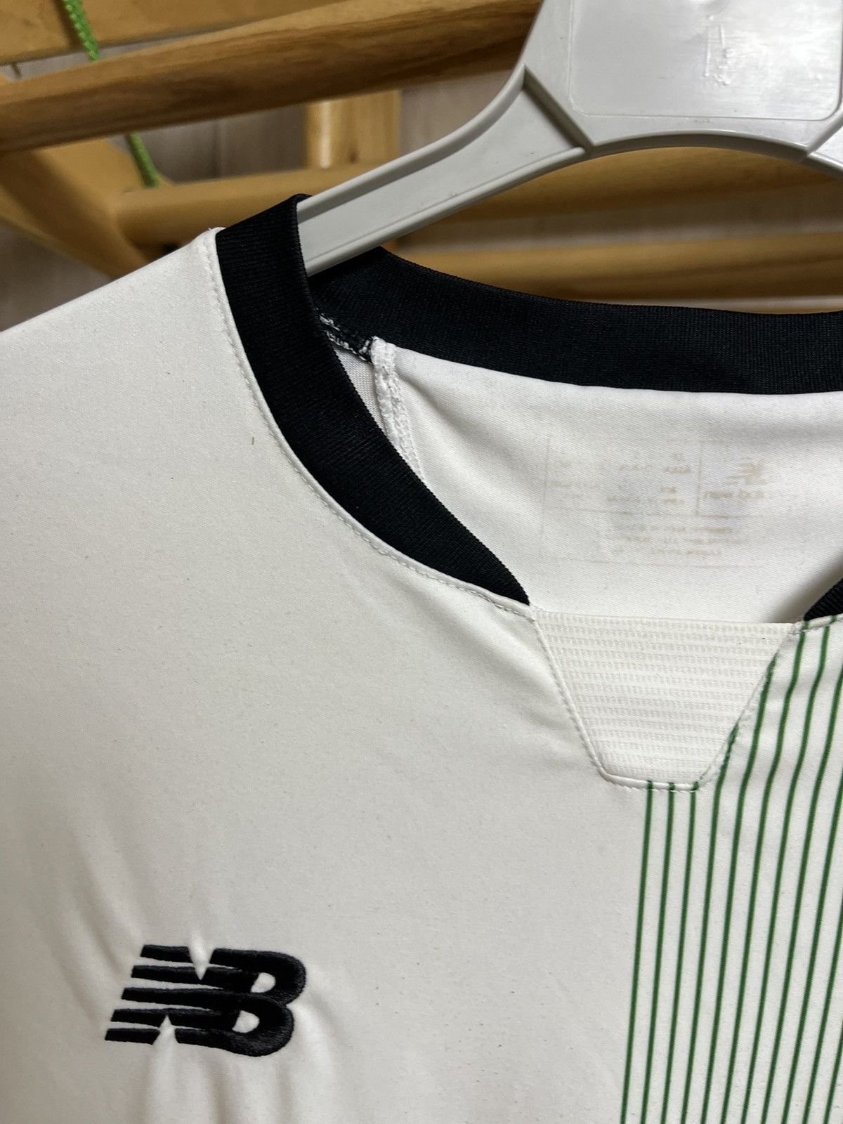 New Balance Liverpool 125 Years New Balance 2017-18 jersey Size US L / EU 52-54 / 3 - 6 Thumbnail
