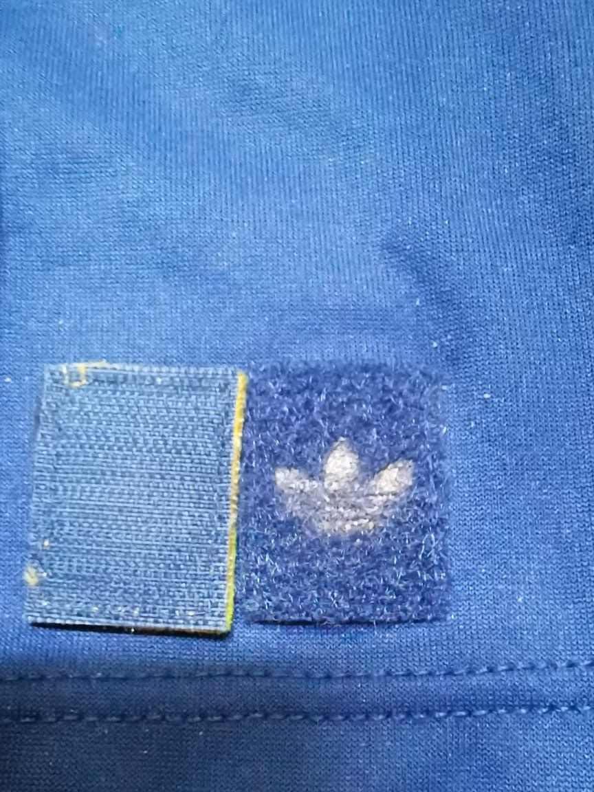 Adidas × Vintage Vintage Adidas SFY Dress Shirt Patches Design Rare Size S / US 4 / IT 40 - 13 Thumbnail