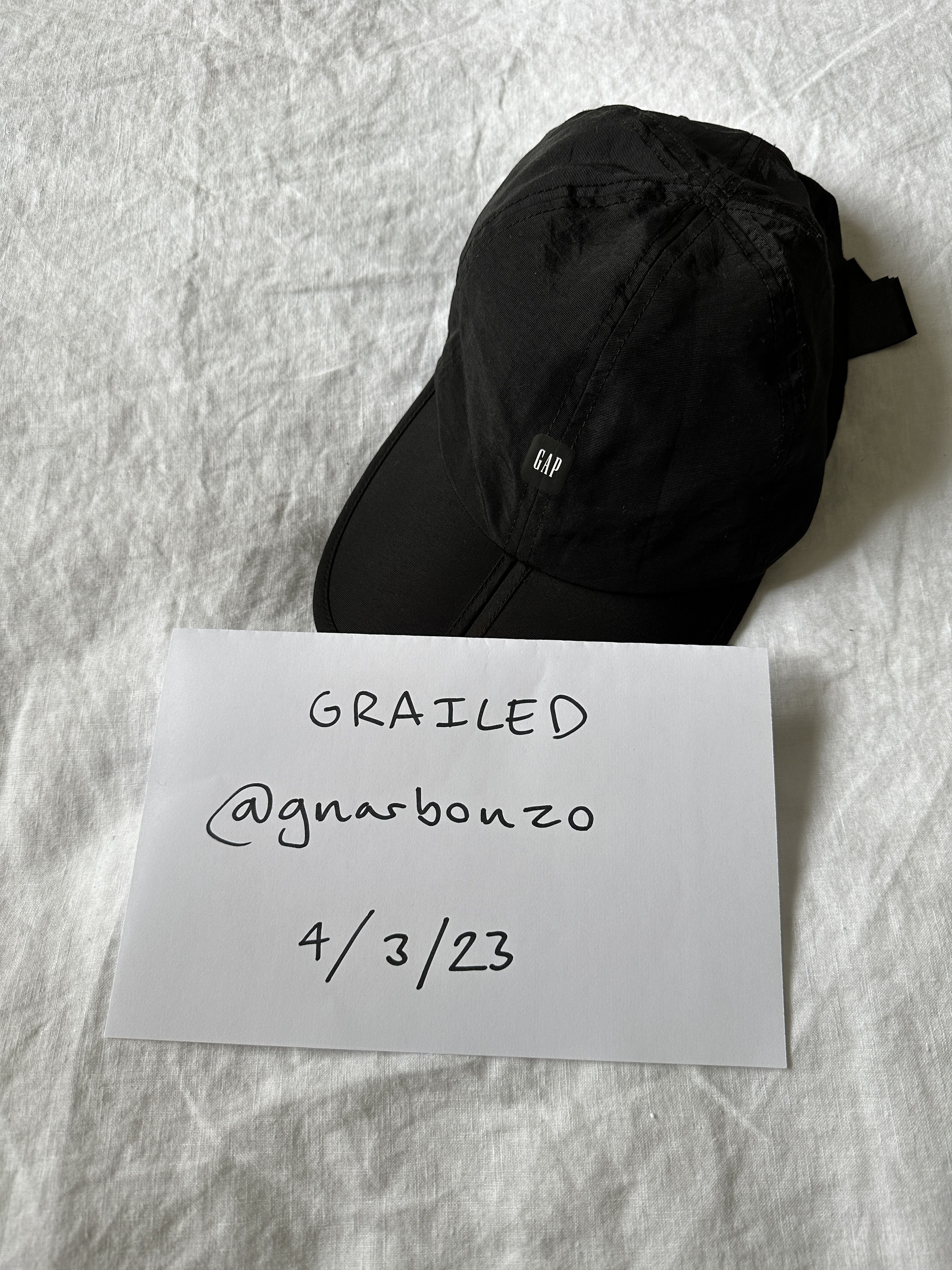 Gap × Kanye West YEEZY GAP FOLDABLE CAP – ENGINEERED BY