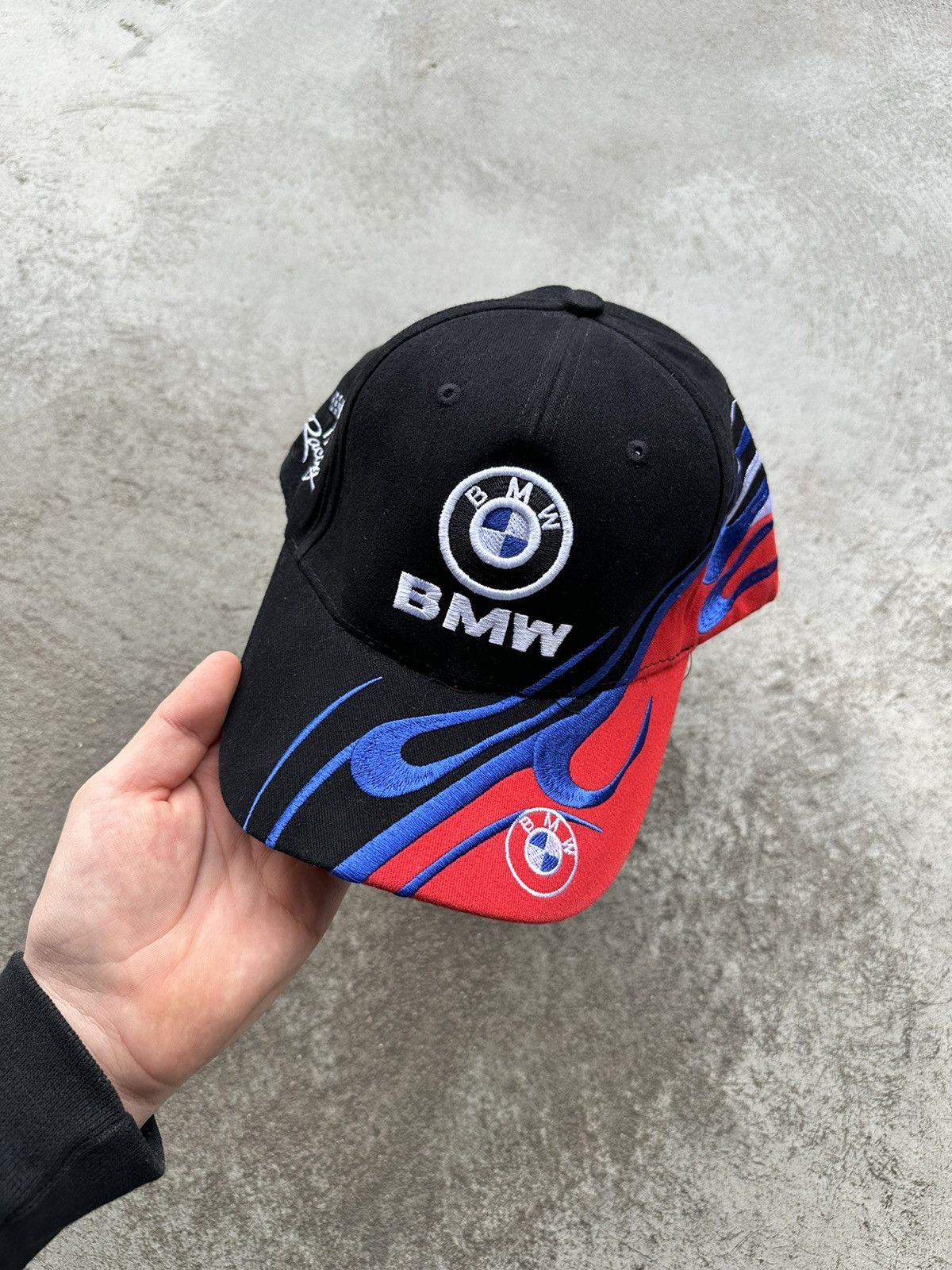 【新品】FREUDE by BMW LUKA SABBAT x BMW キャップ 新品】FREUDE by BMW LUKA SABBAT x BMW キャップ