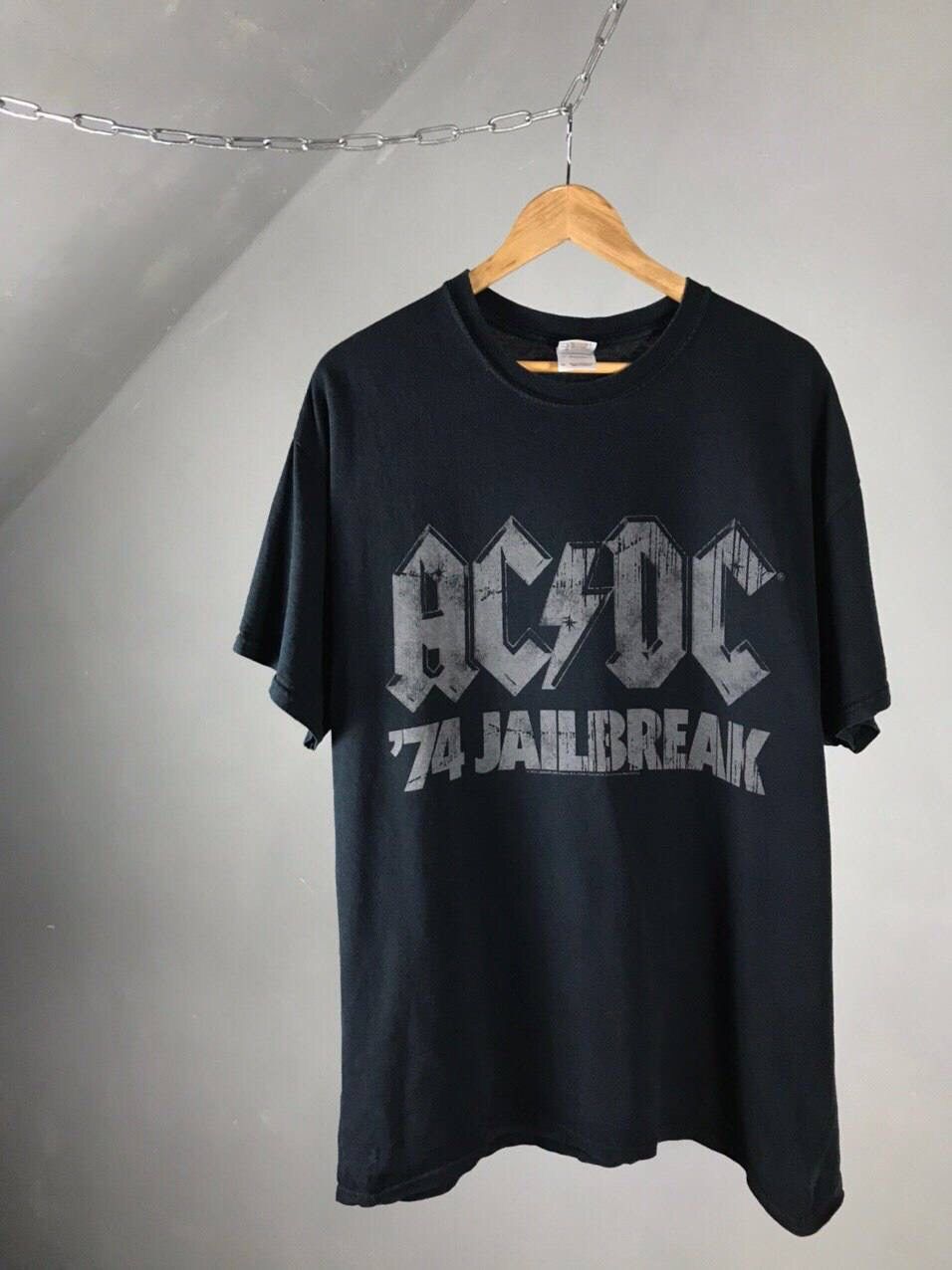 AC/DC × Band Tees × Vintage AC/DC 2012 vintage rock band tee Size US XL / EU 56 / 4 - 1 Thumbnail