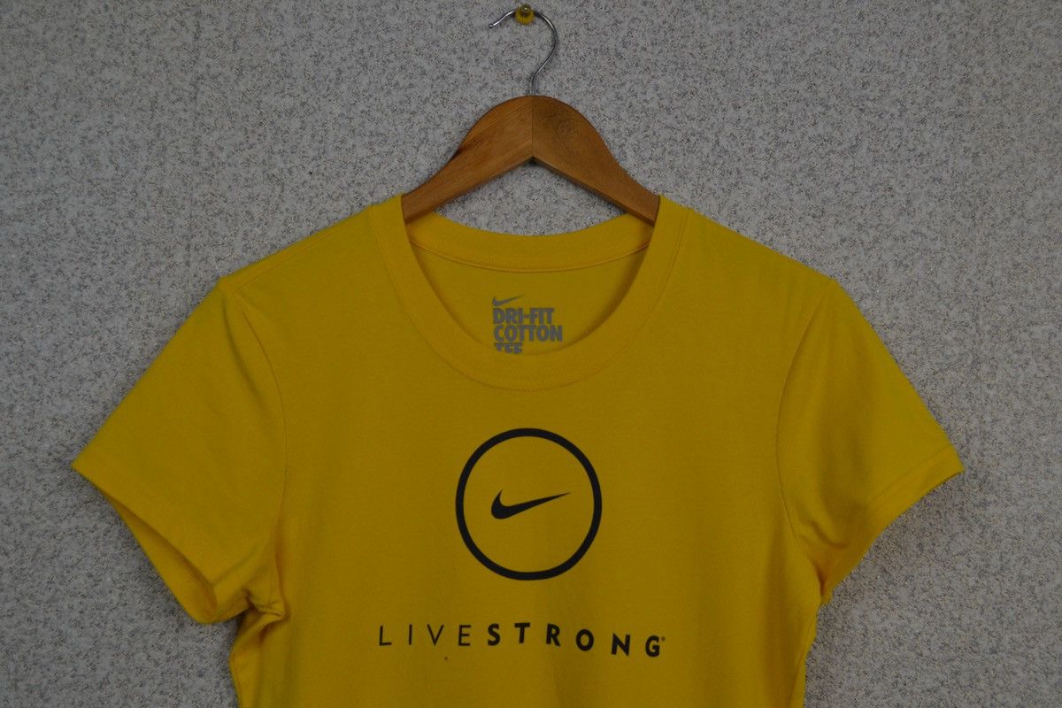 Nike Women Nike Livestrong Shirt Cotton Tee Size M Size M / US 6-8 / IT 42-44 - 3 Thumbnail