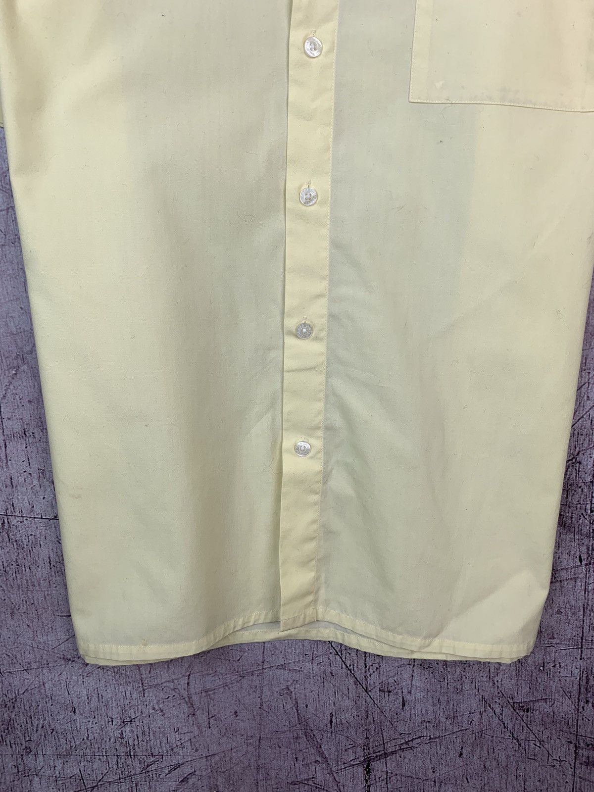 Yves Saint Laurent Yves Saint Laurent YSL Mens Shorts Sleeve Shirt Size US L / EU 52-54 / 3 - 3 Thumbnail