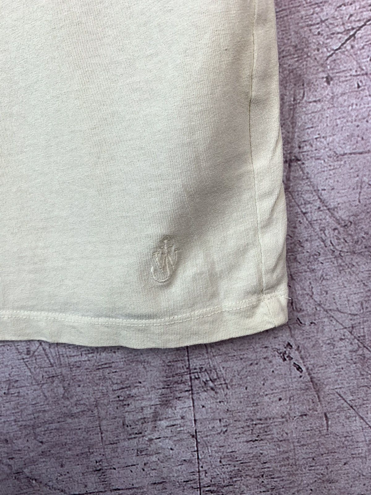 JW Anderson × Uniqlo Uniqlo x JW Anderson T-Shirt Size US M / EU 48-50 / 2 - 10 Thumbnail