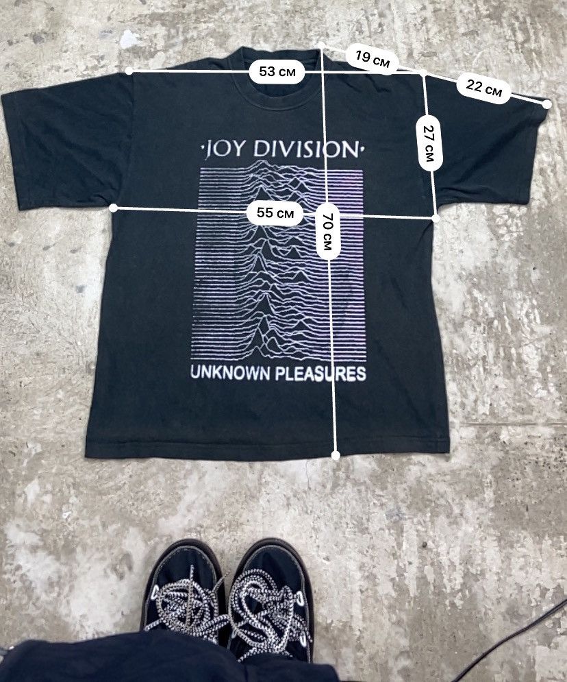 Band Tees ARCHIVE SUNFADED 1990s JOY DIVISION UNKNOWN PLEASURES TEE Size US XL / EU 56 / 4 - 4 Thumbnail