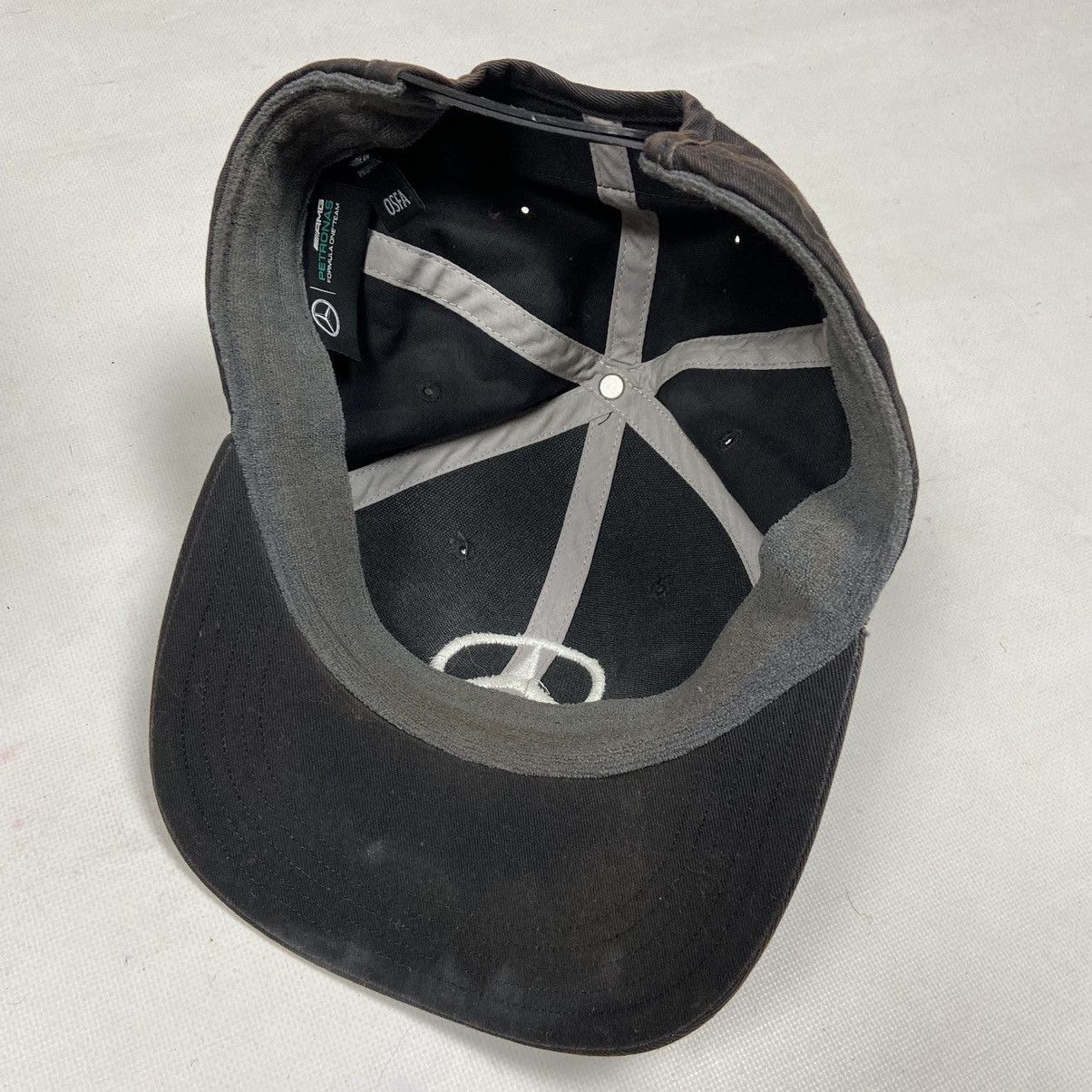 Mercedes-Benz AMG MERCEDESS BENZ Y2K SUN FADED THRASHED RARE CAP - № 4111 Size ONE SIZE - 9 Thumbnail