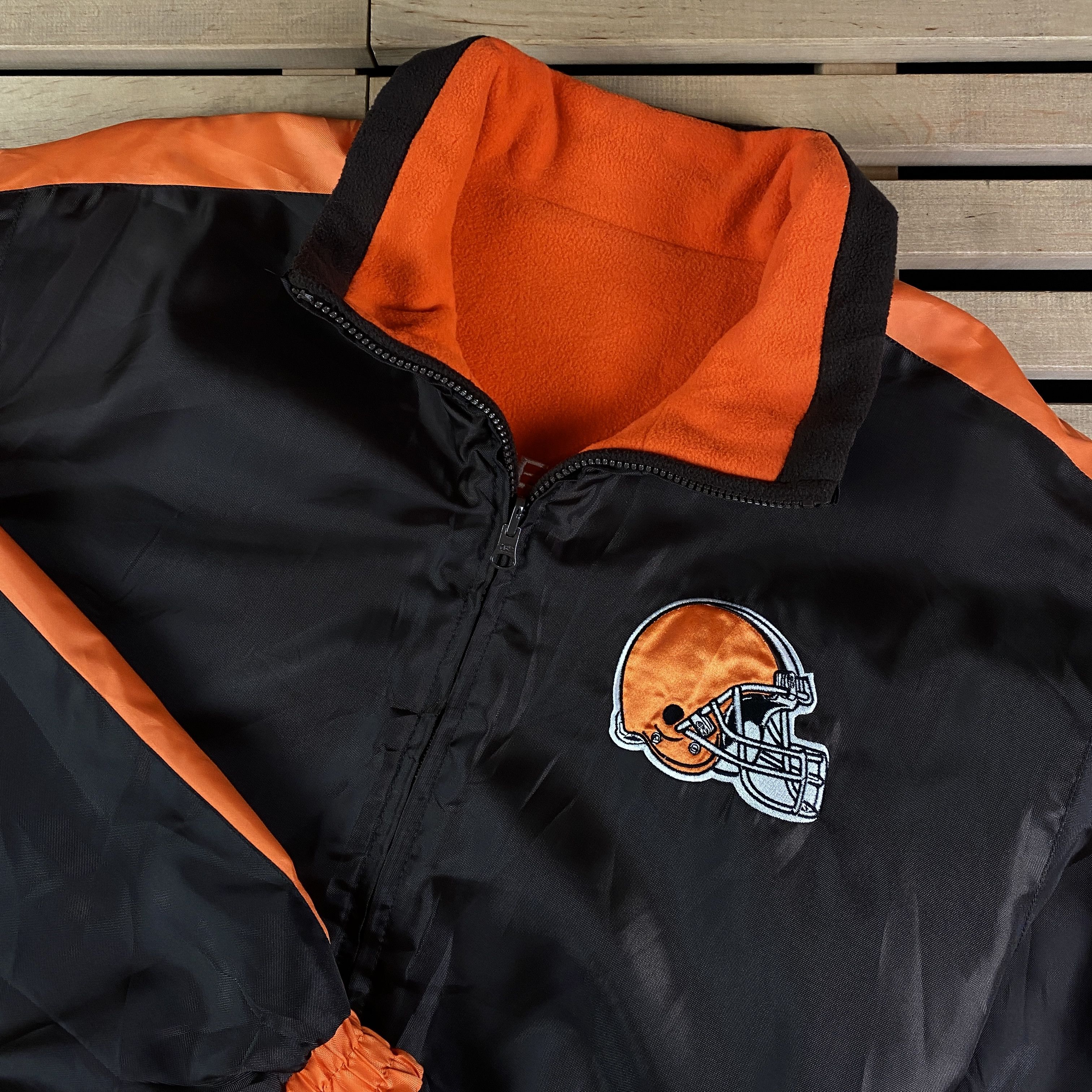 NFL Mens Reversible Bomber Jacket NFL Cleveland Browns Size XL Size US XL / EU 56 / 4 - 3 Thumbnail