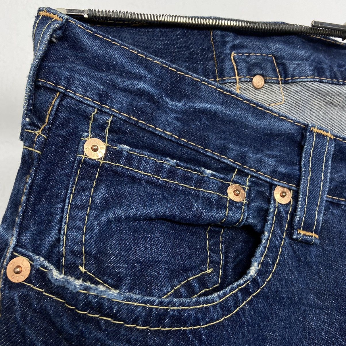 Levi's Vintage Clothing 1990s LEVIS JEANS PANTS LOT. 902 VERY RARE VINTAGE - 3193 Size US 34 / EU 50 - 12 Thumbnail