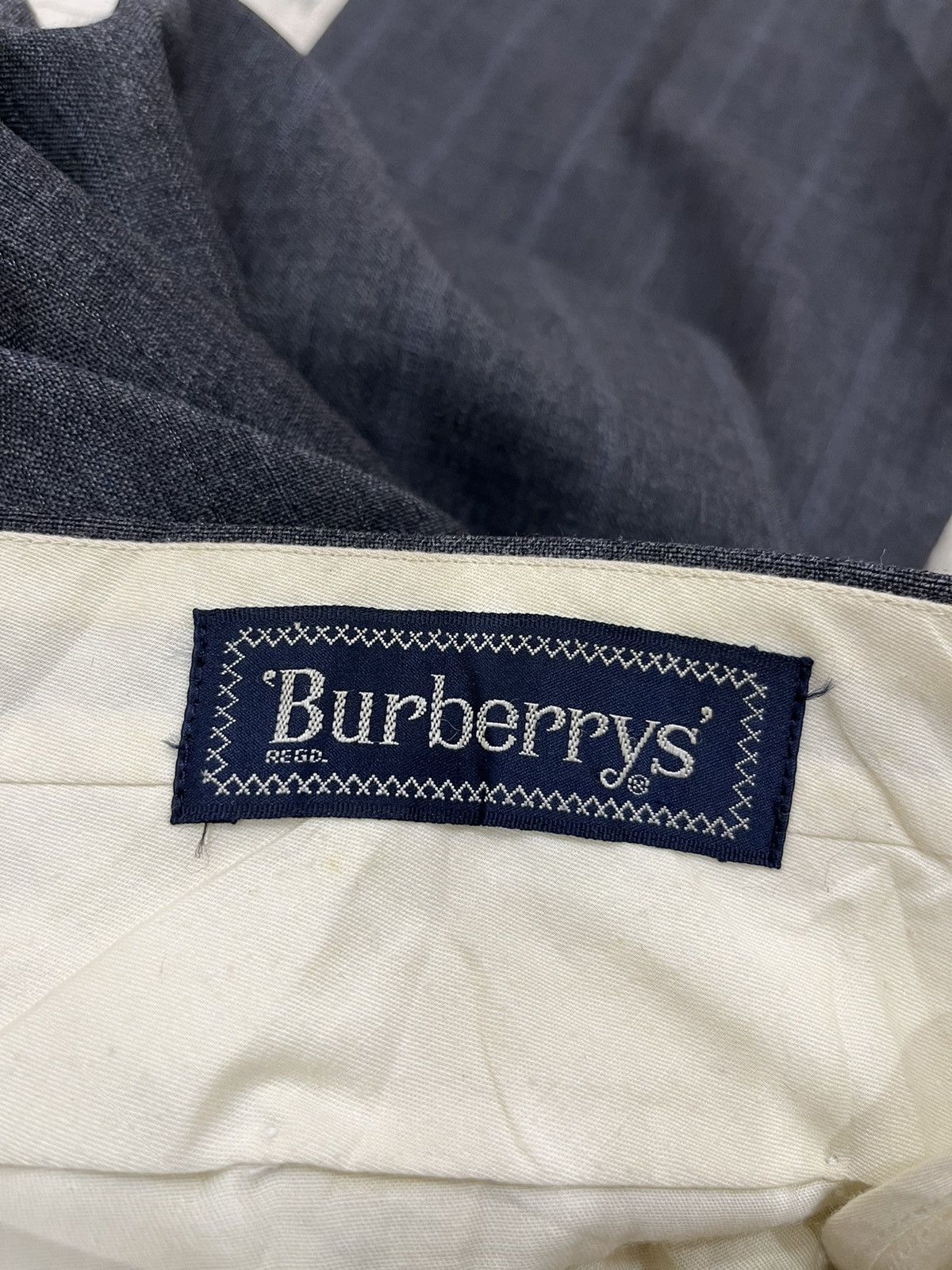 Burberry × Vintage R. VINTAGE BURBERRY WOOL PANTS Size US 32 / EU 48 - 7 Thumbnail