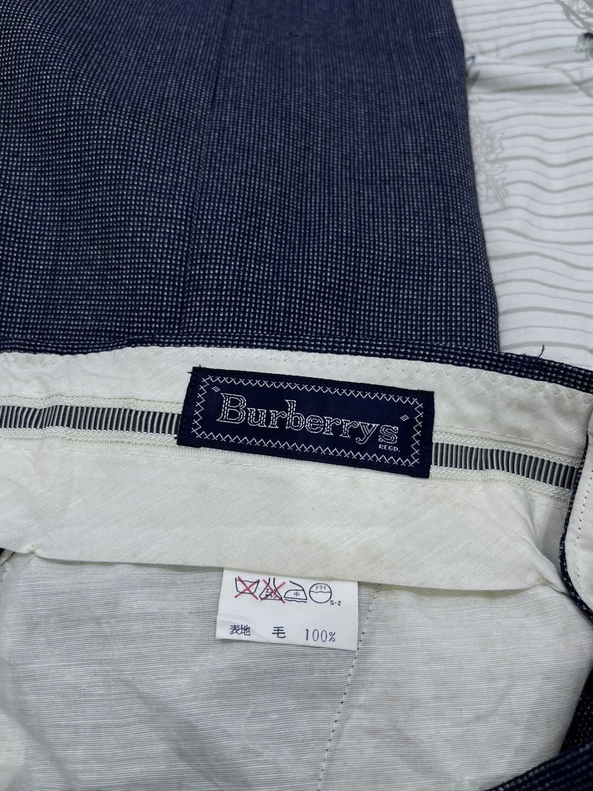 Burberry × Vintage (S). VINTAGE BURBERRY WOOL PANTS TALON ZIPPER Size US 34 / EU 50 - 5 Thumbnail