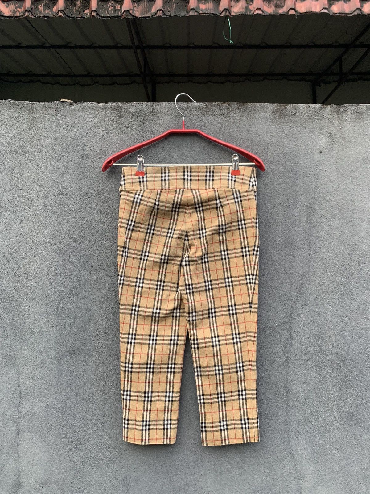 Burberry BURBERRY LONDON BLUE LABEL NOVA CHECK PANTS(KIDS) Size US 26 / EU 42 - 8 Thumbnail
