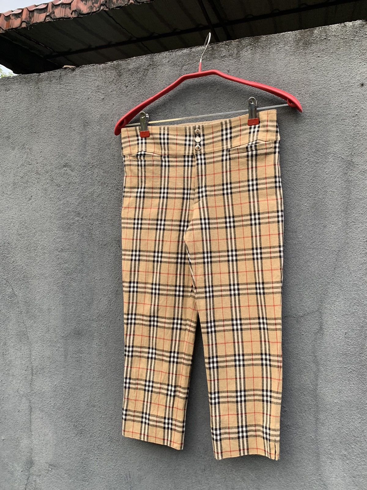 Burberry BURBERRY LONDON BLUE LABEL NOVA CHECK PANTS(KIDS) Size US 26 / EU 42 - 2 Thumbnail