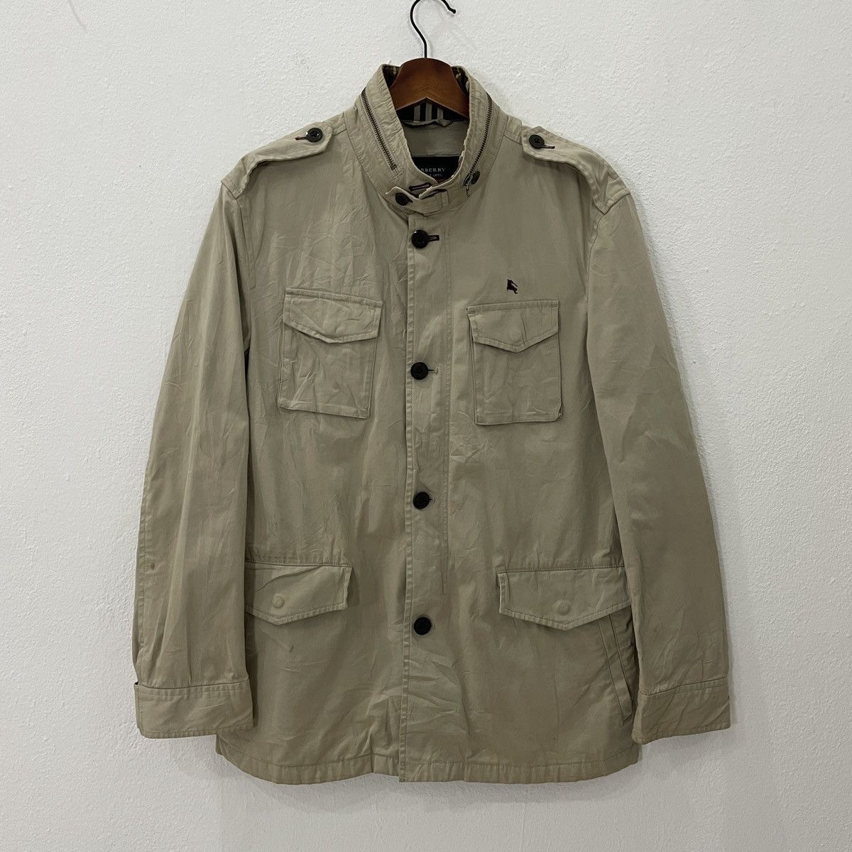 Vintage Burberry Black Label Embroidery Small Logo Jacket