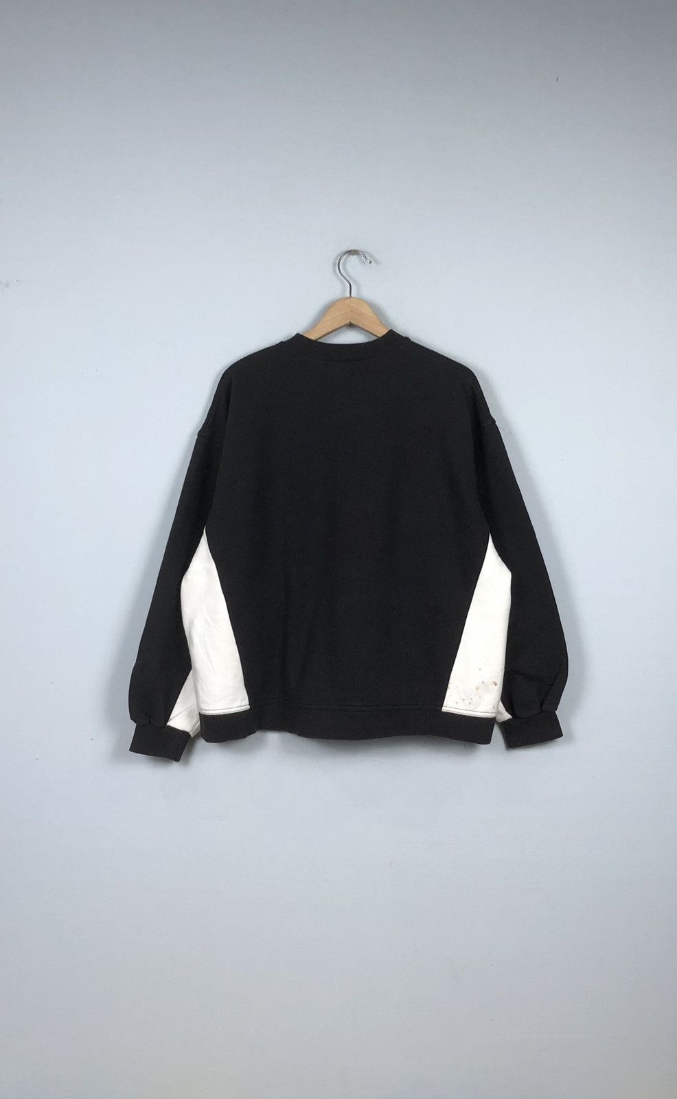 Nike × Vintage 🖤SEND OFFER 🖤Vintage Nike Charles Barkley Sweatshirt Size US L / EU 52-54 / 3 - 8 Thumbnail